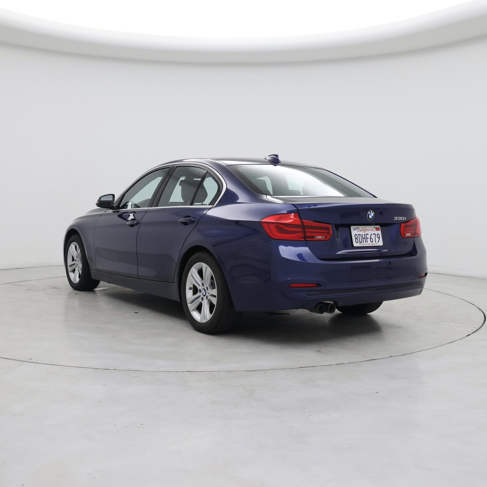 Thumbnail: 2018 BMW 3 Series - 2