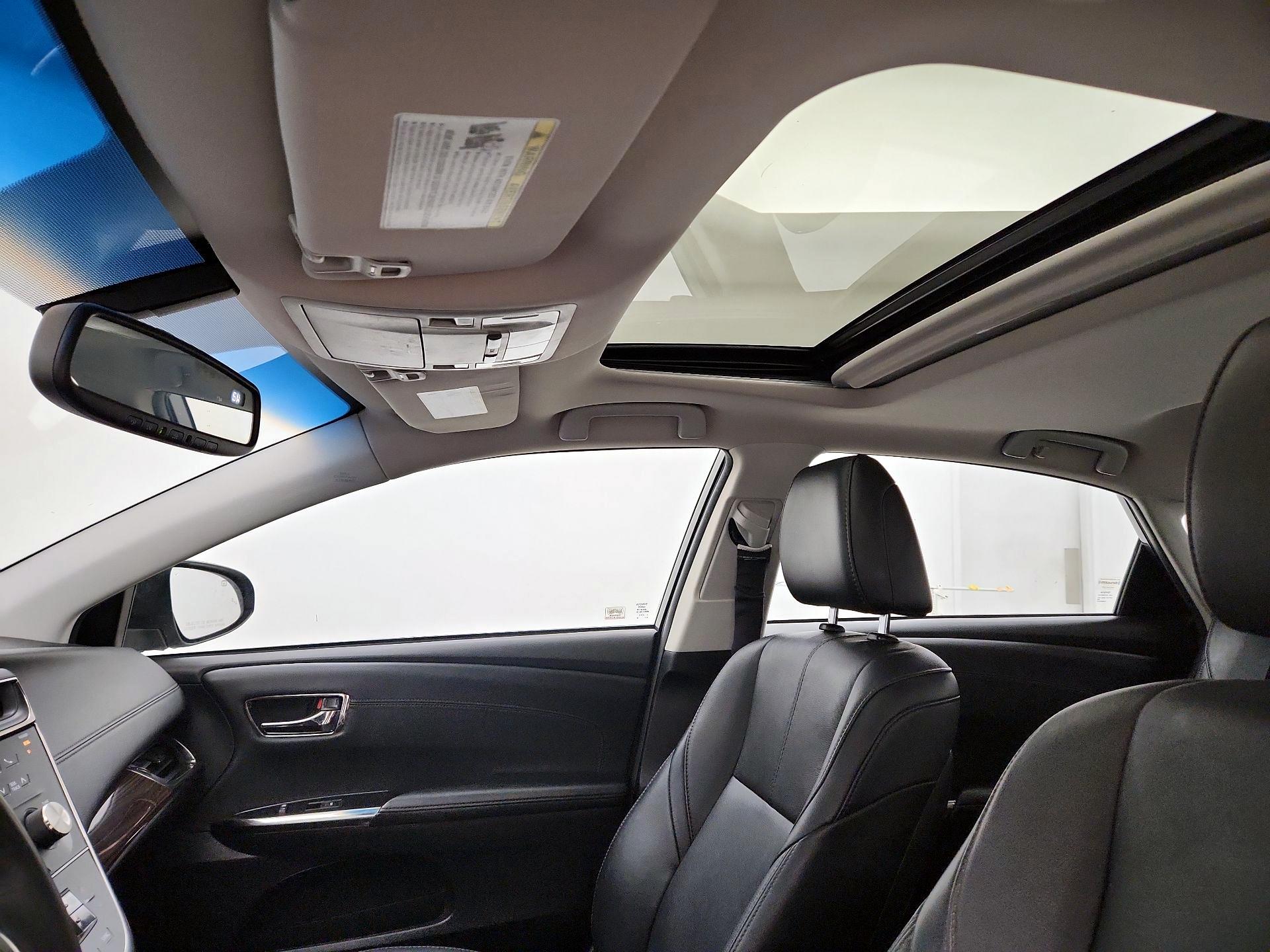 Thumbnail: 2015 Toyota Avalon - 19