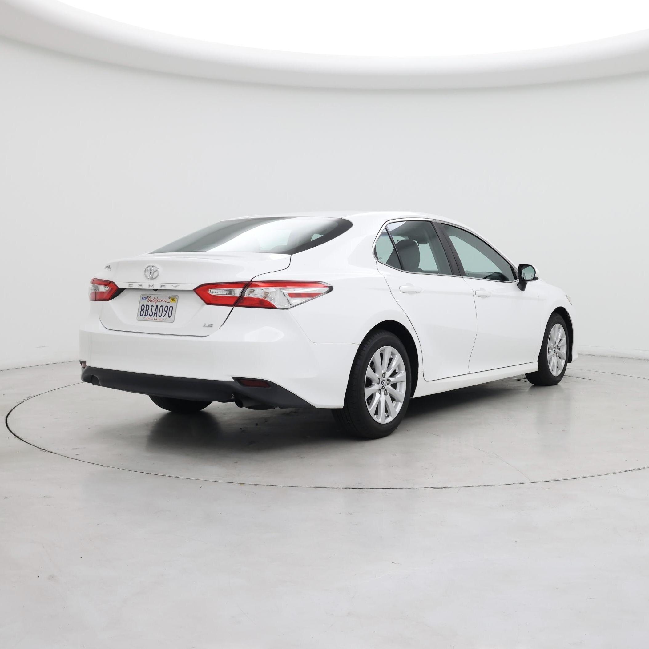 Thumbnail: 2018 Toyota Camry - 8