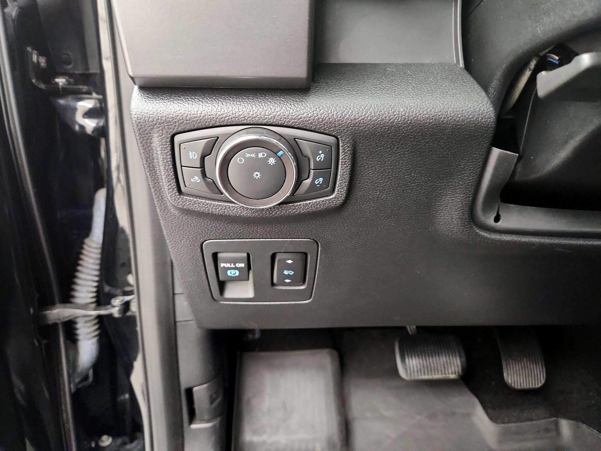 Thumbnail: 2019 Ford F-150 - 13