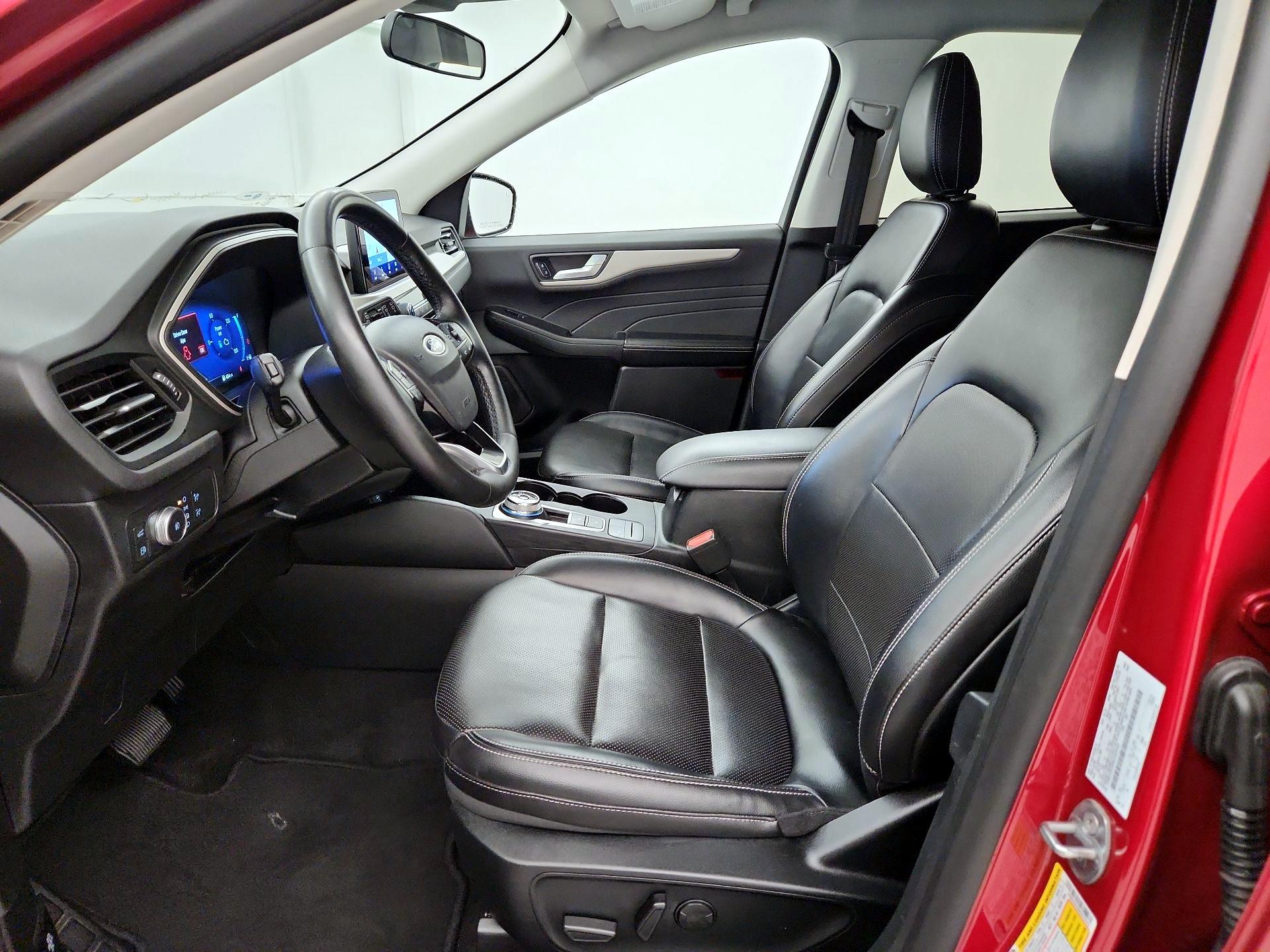 Thumbnail: 2022 Ford Escape - 9