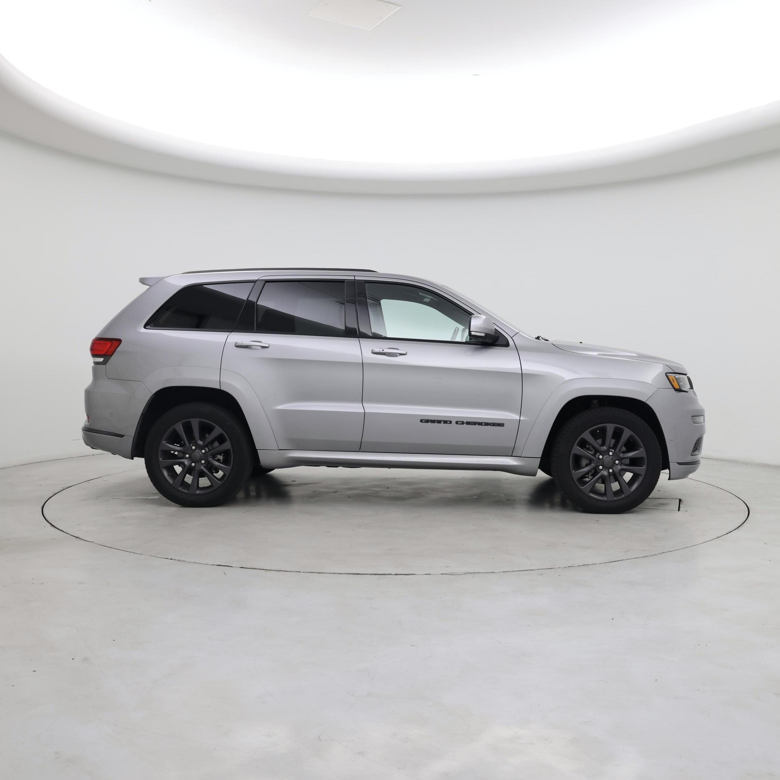 Thumbnail: 2018 Jeep Grand Cherokee - 7