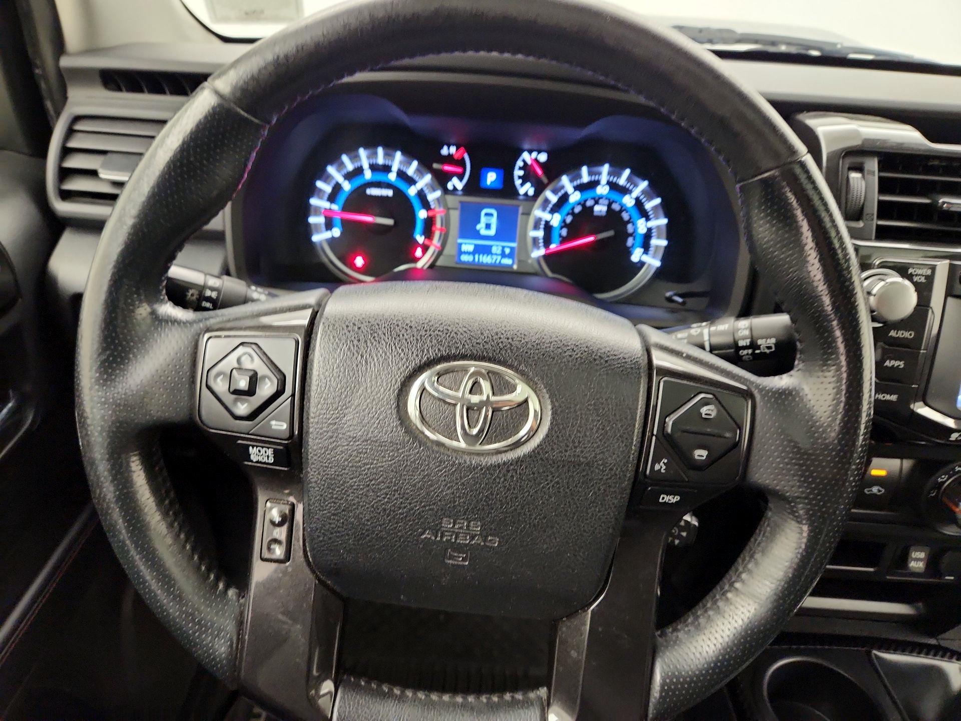 Thumbnail: 2018 Toyota 4Runner - 10