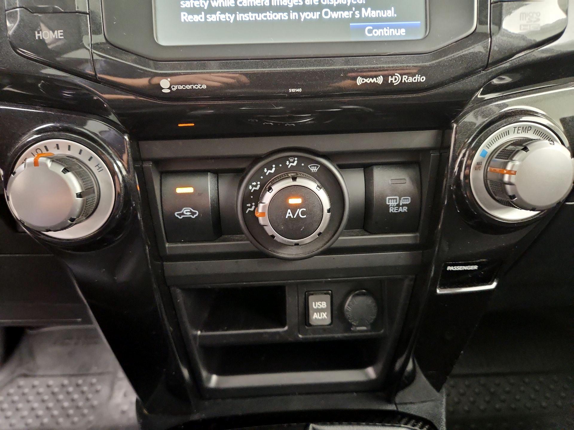 Thumbnail: 2018 Toyota 4Runner - 17