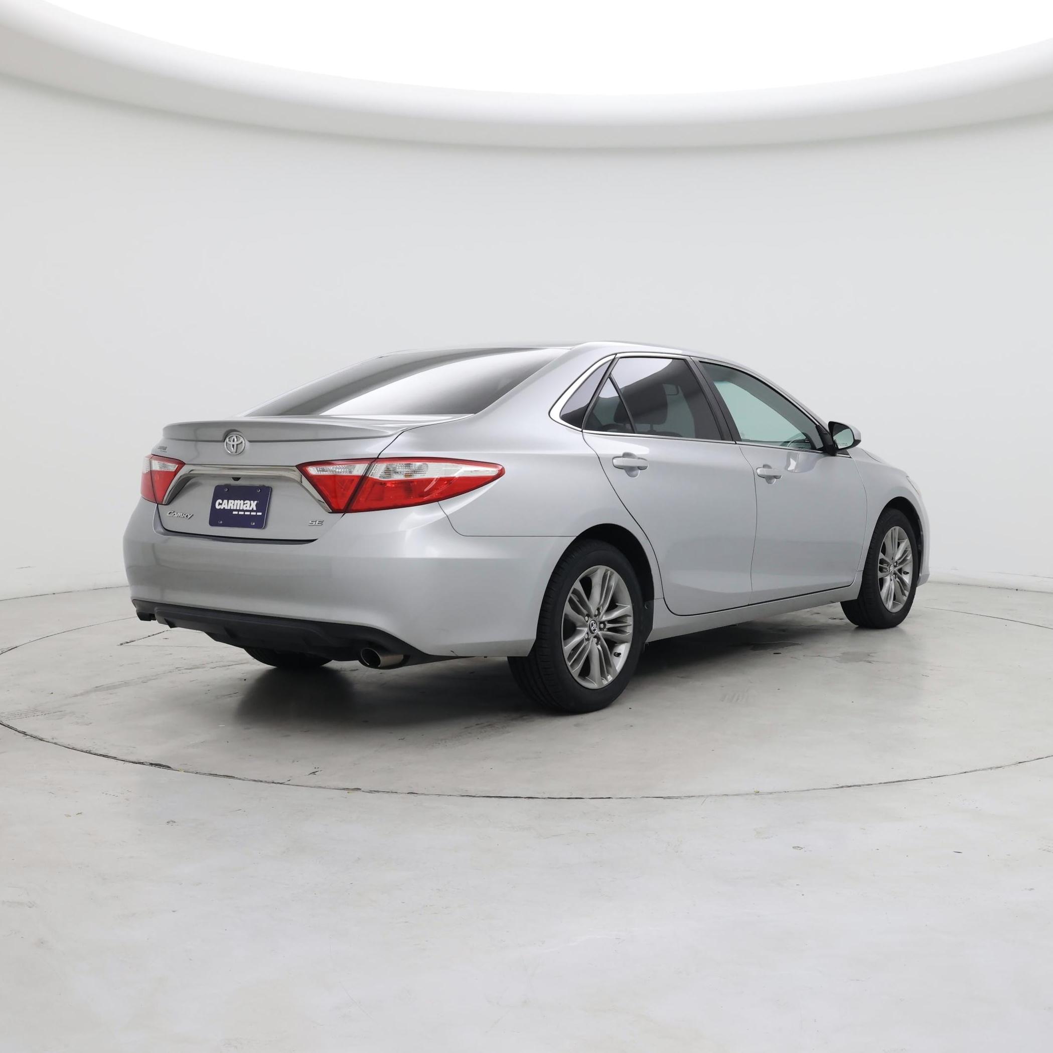 Thumbnail: 2016 Toyota Camry - 8