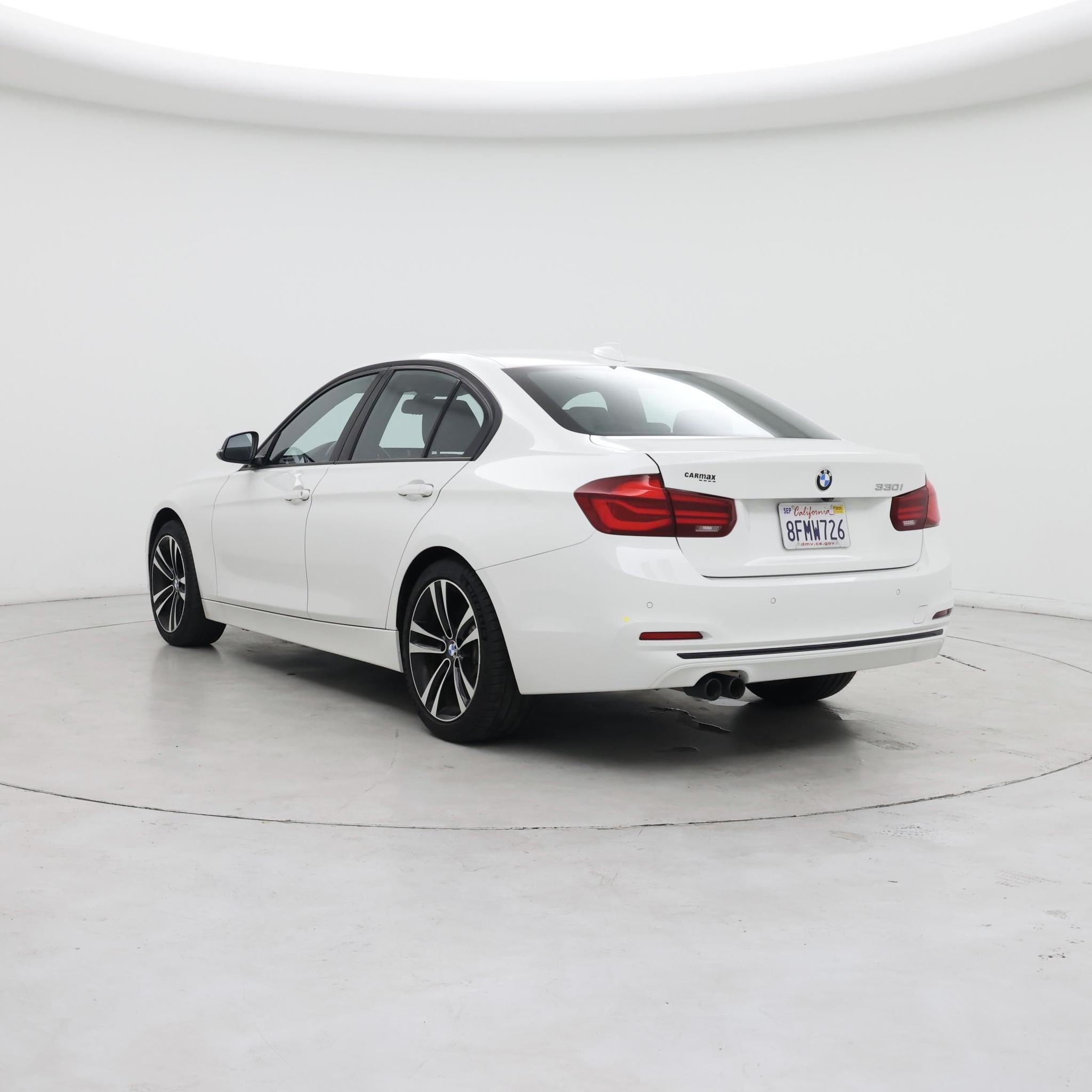 Thumbnail: 2018 BMW 3 Series - 2