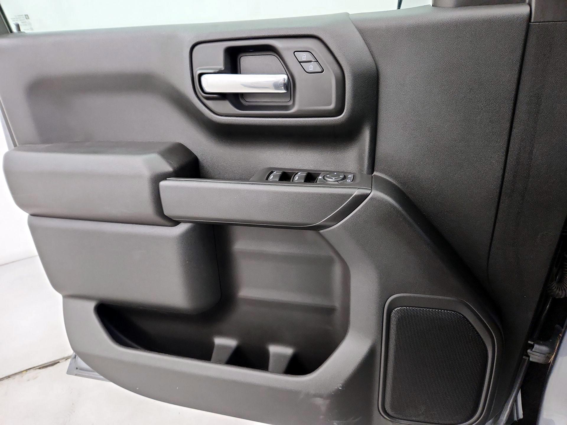 Thumbnail: 2021 Chevrolet Silverado 1500 - 12