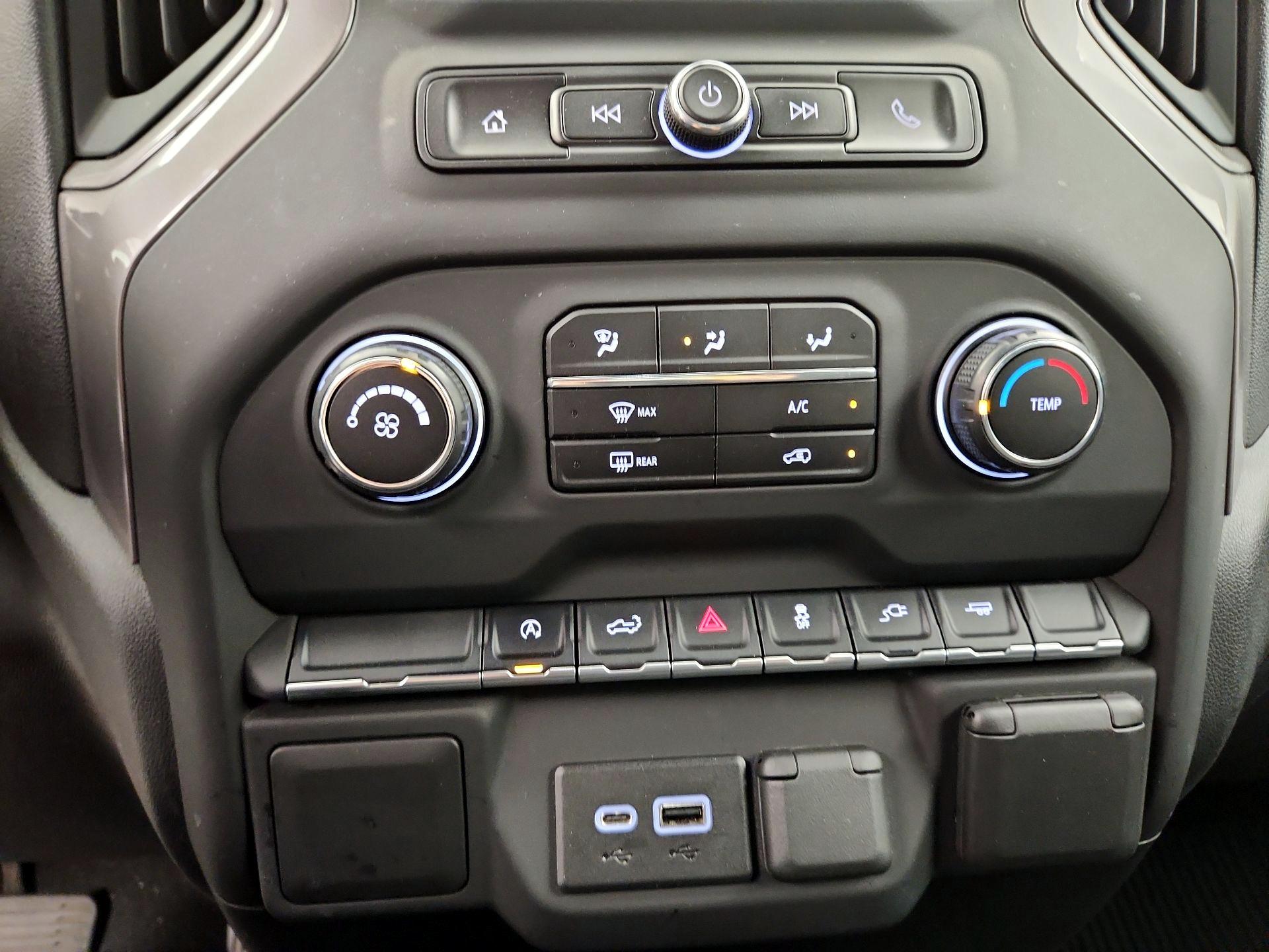 Thumbnail: 2021 Chevrolet Silverado 1500 - 16