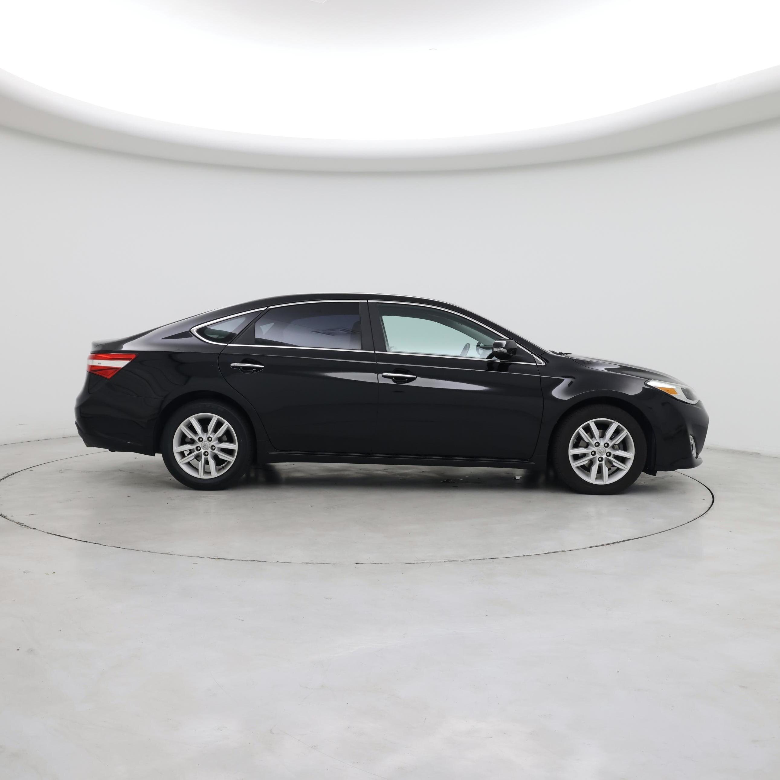 Thumbnail: 2015 Toyota Avalon - 7