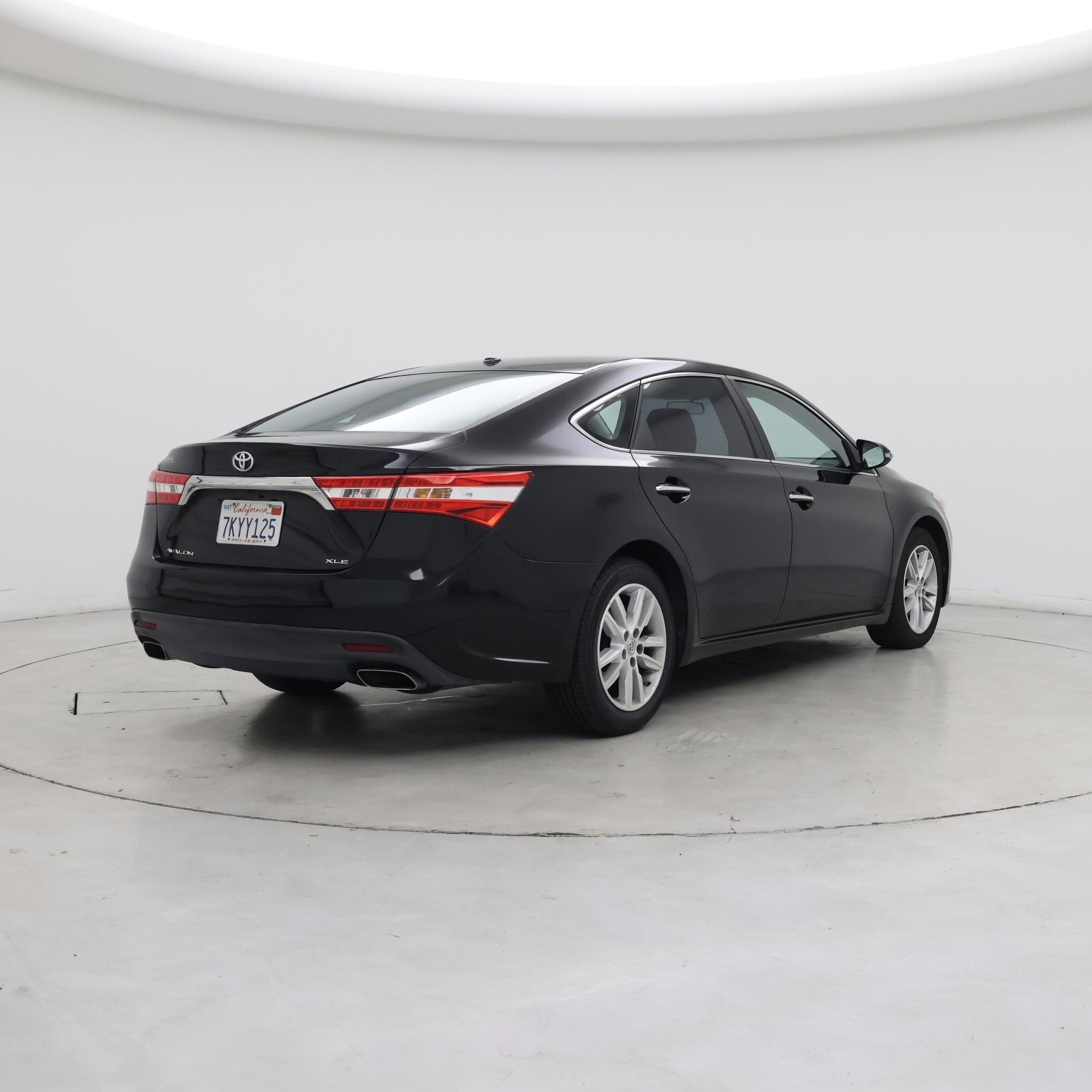 Thumbnail: 2015 Toyota Avalon - 8