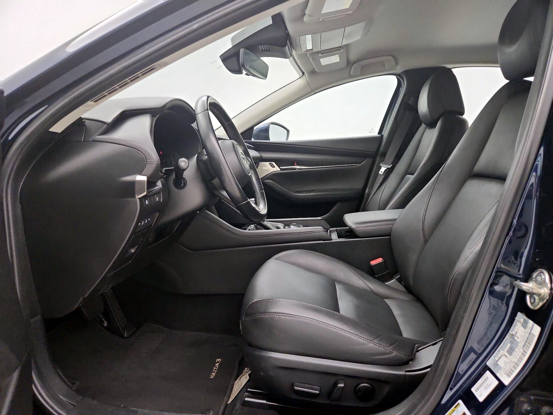 Thumbnail: 2019 Mazda Mazda3 - 11
