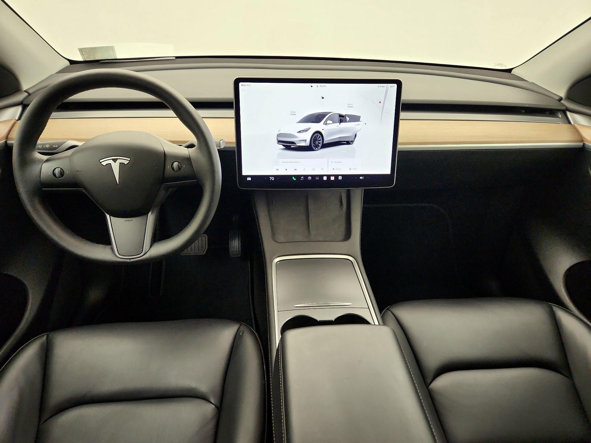 Thumbnail: 2023 Tesla Model Y - 9