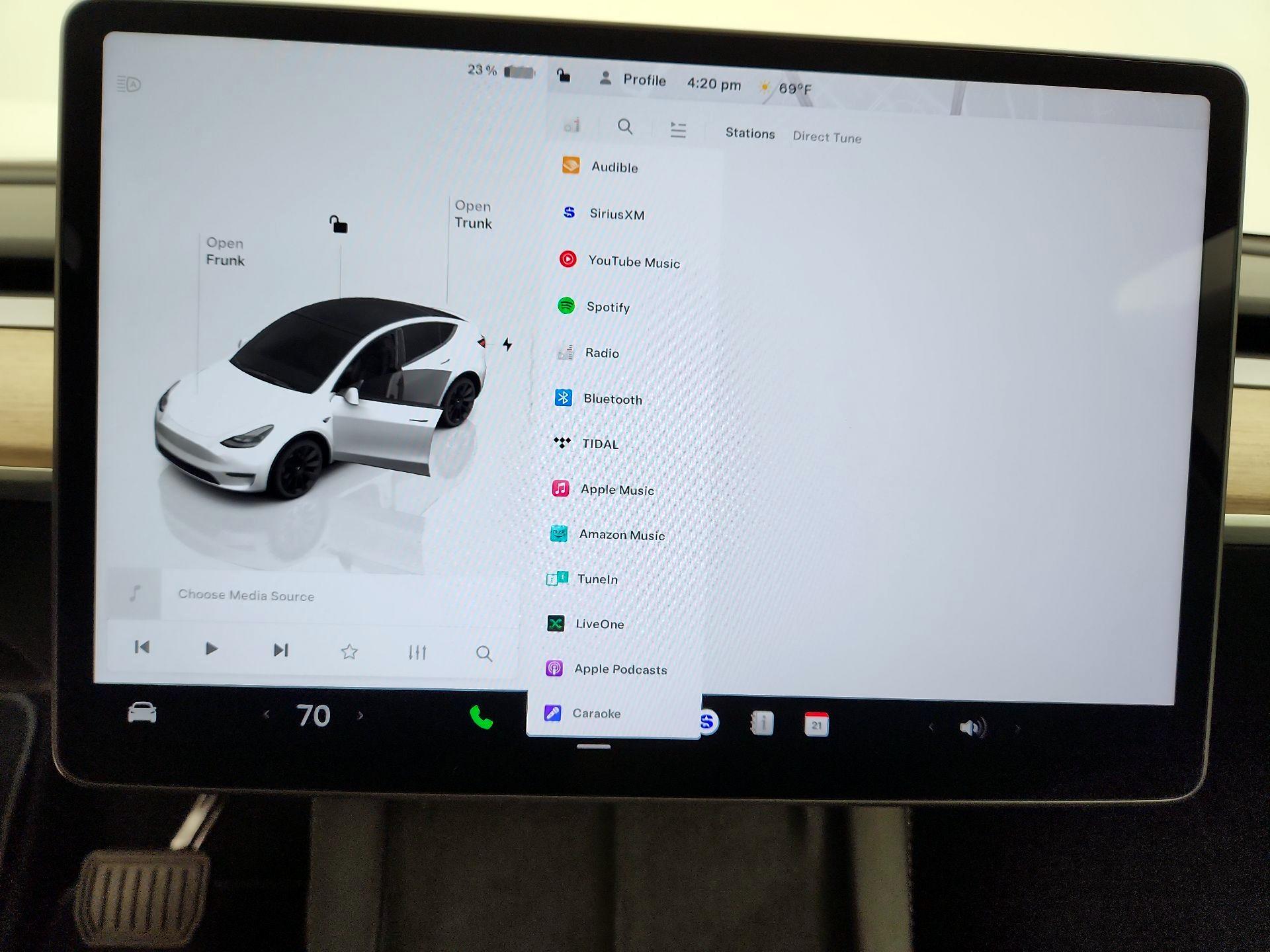 Thumbnail: 2023 Tesla Model Y - 15