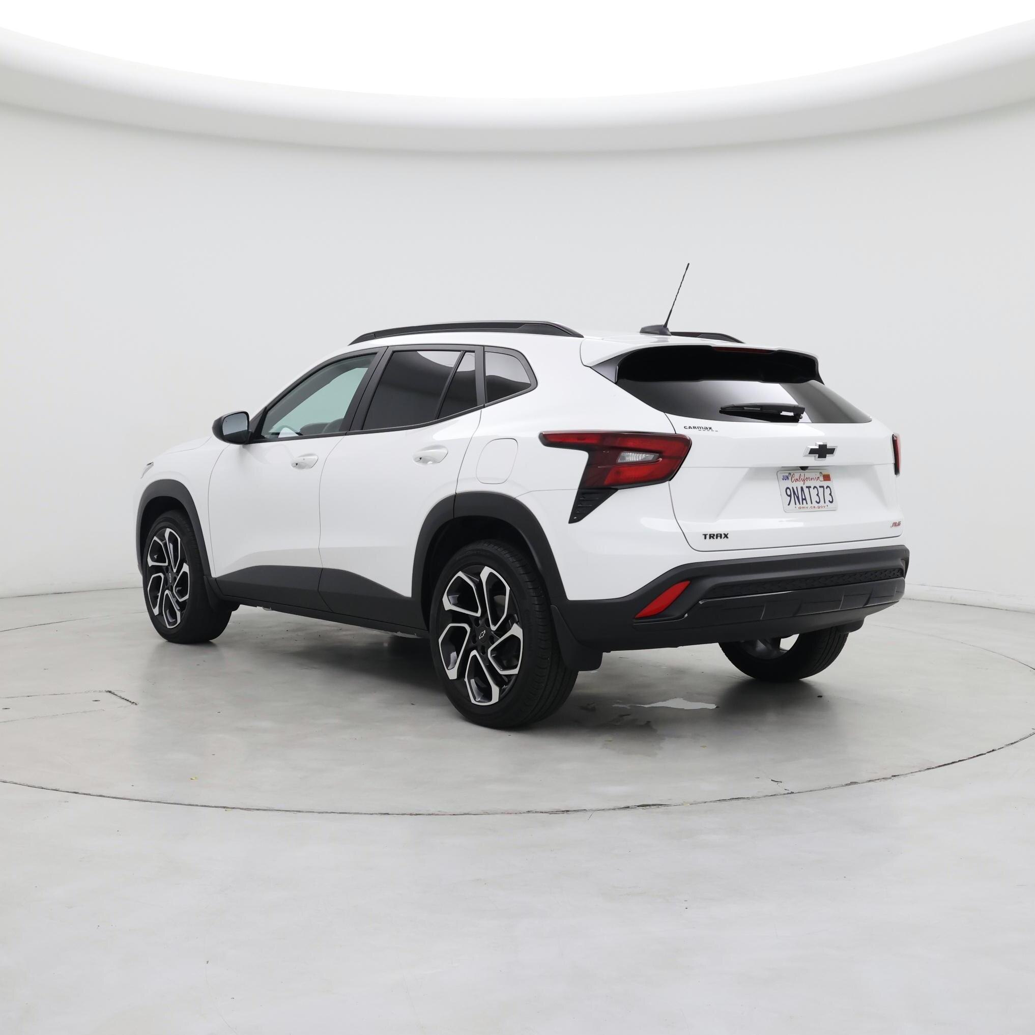 Thumbnail: 2024 Chevrolet Trax - 2