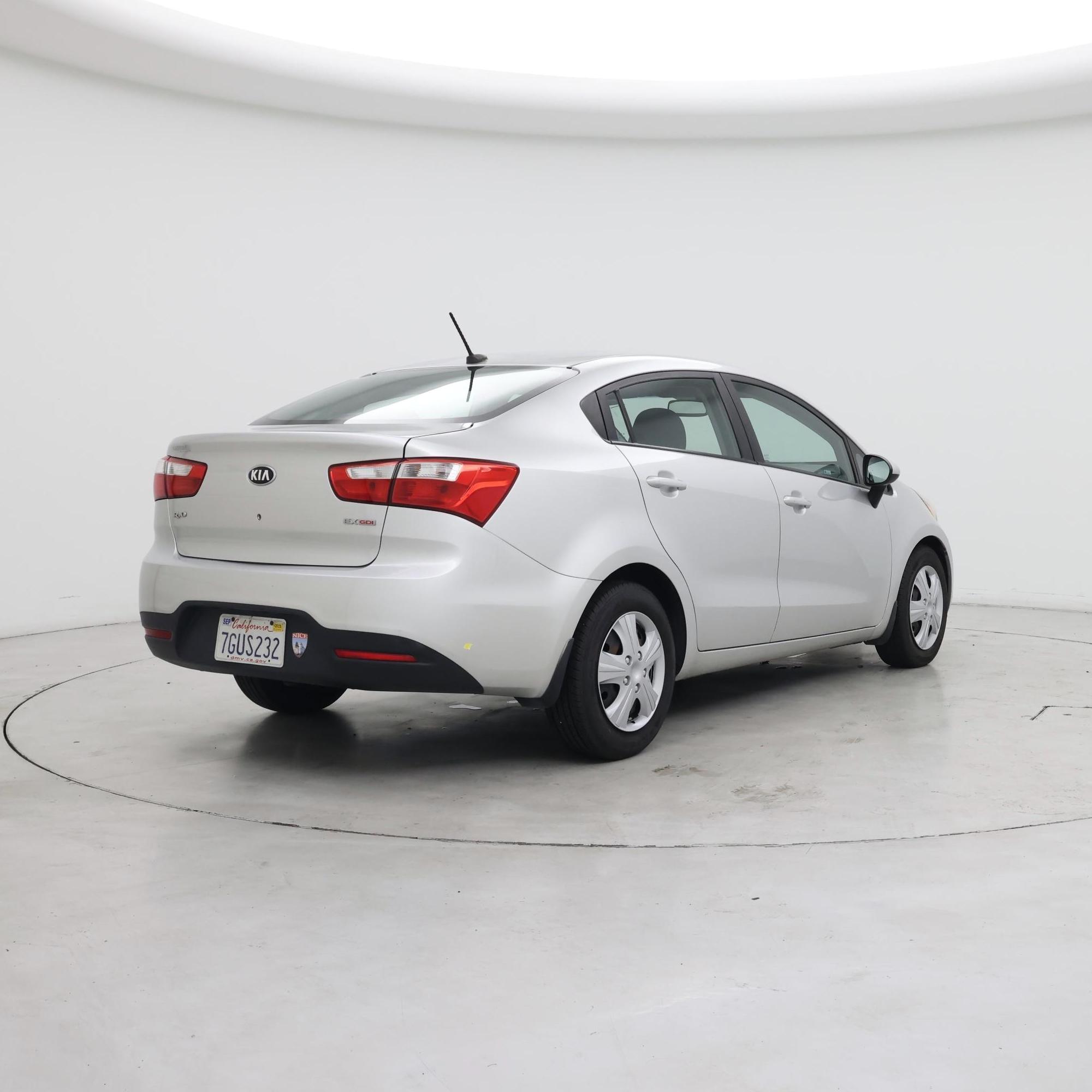 Thumbnail: 2013 Kia Rio - 8
