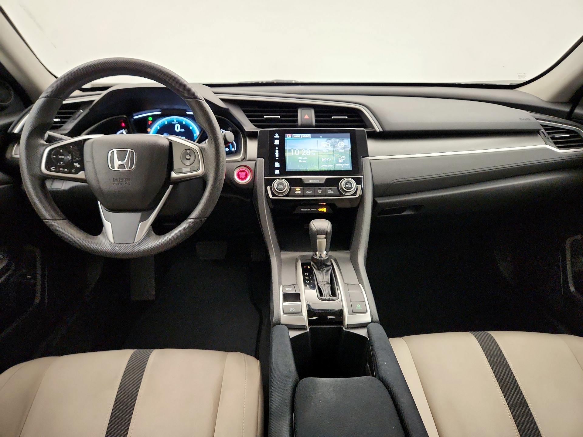 Thumbnail: 2017 Honda Civic - 9