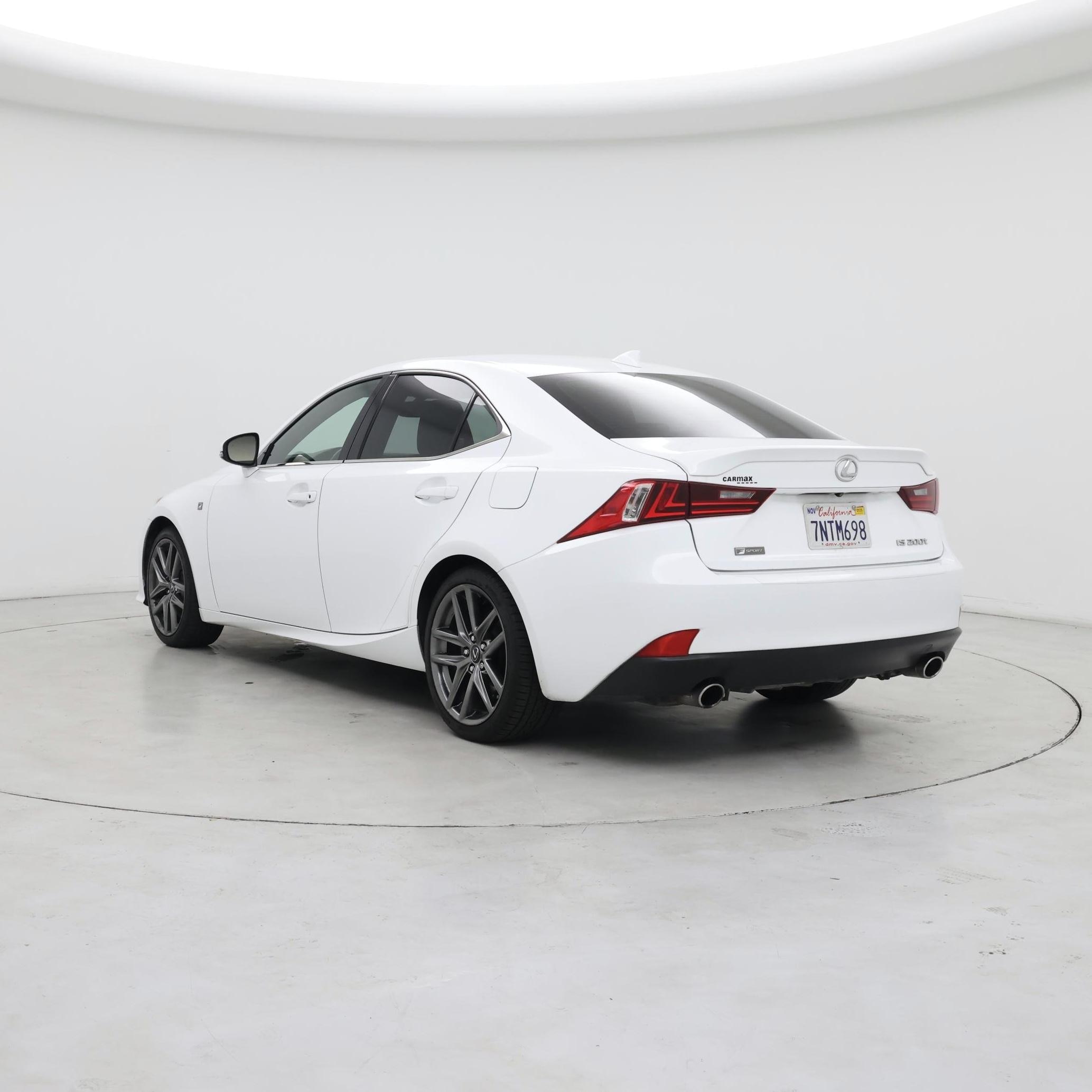 Thumbnail: 2016 Lexus IS - 2