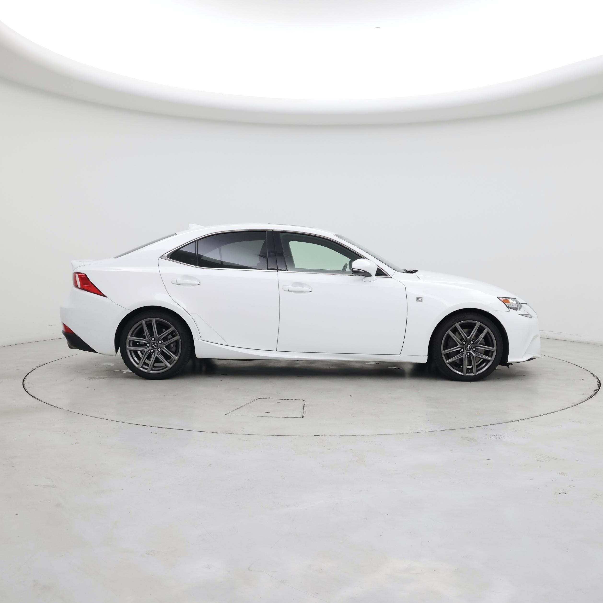 Thumbnail: 2016 Lexus IS - 7