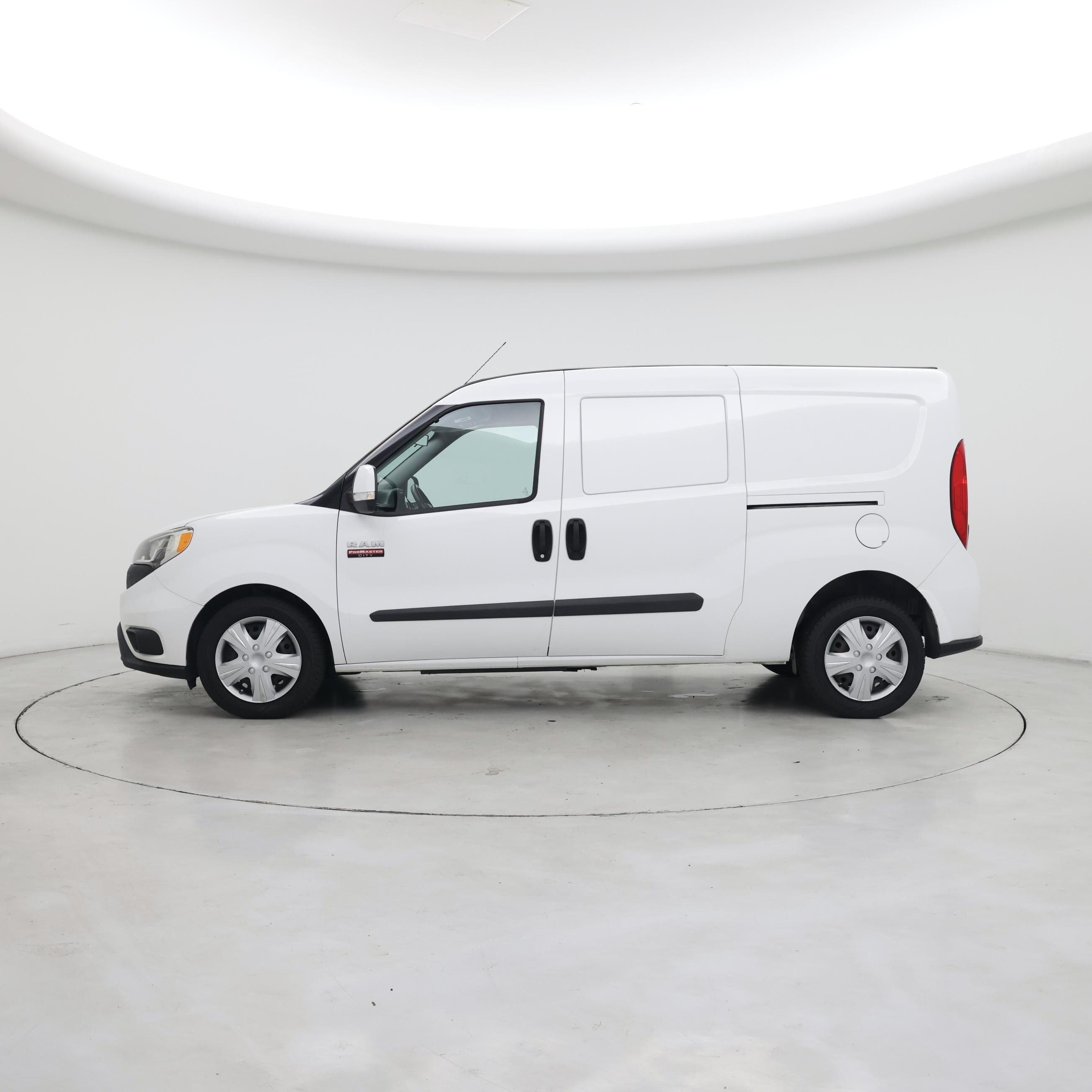 Thumbnail: 2017 RAM ProMaster City - 3