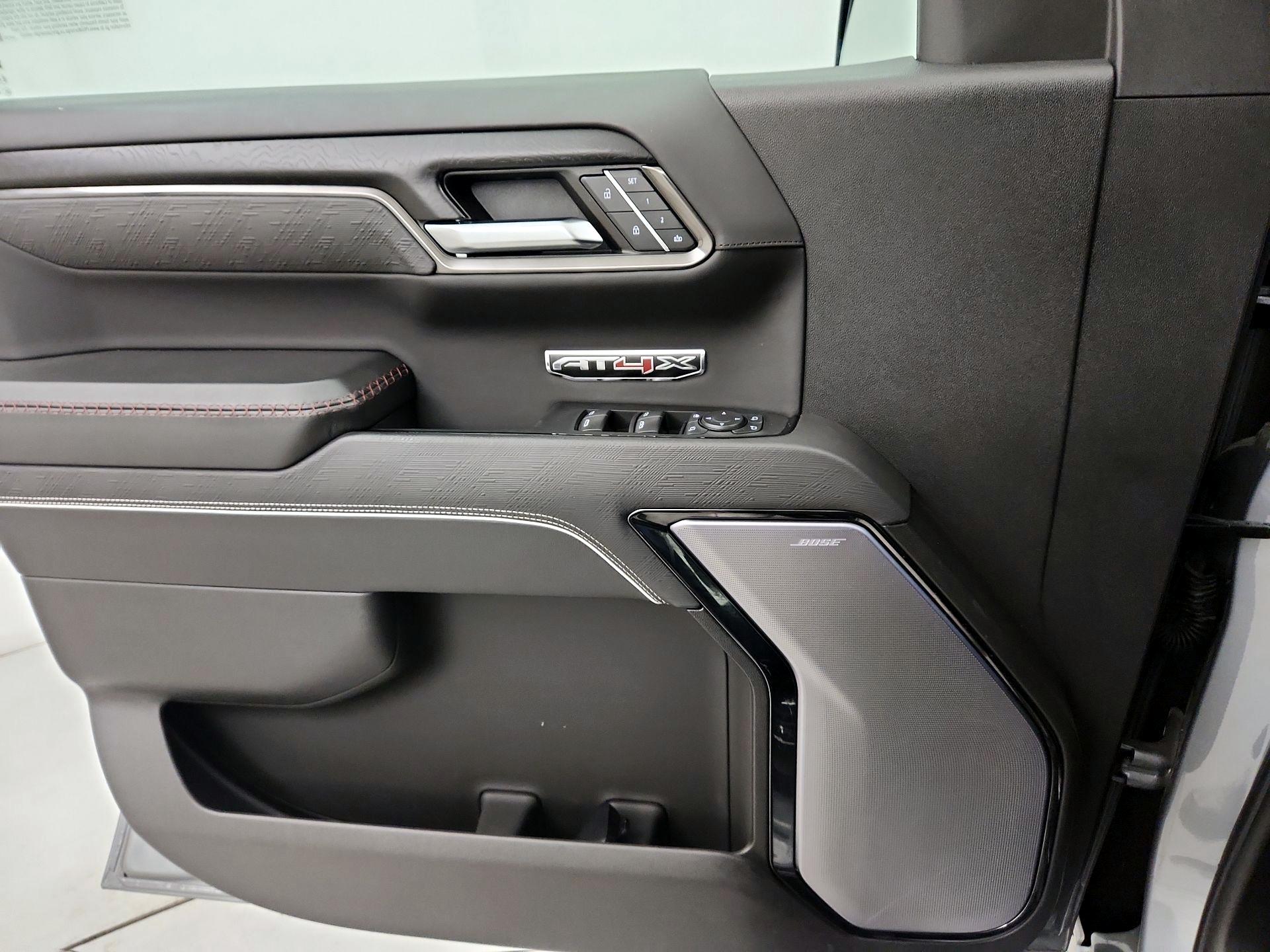 Thumbnail: 2024 GMC Sierra 1500 - 12