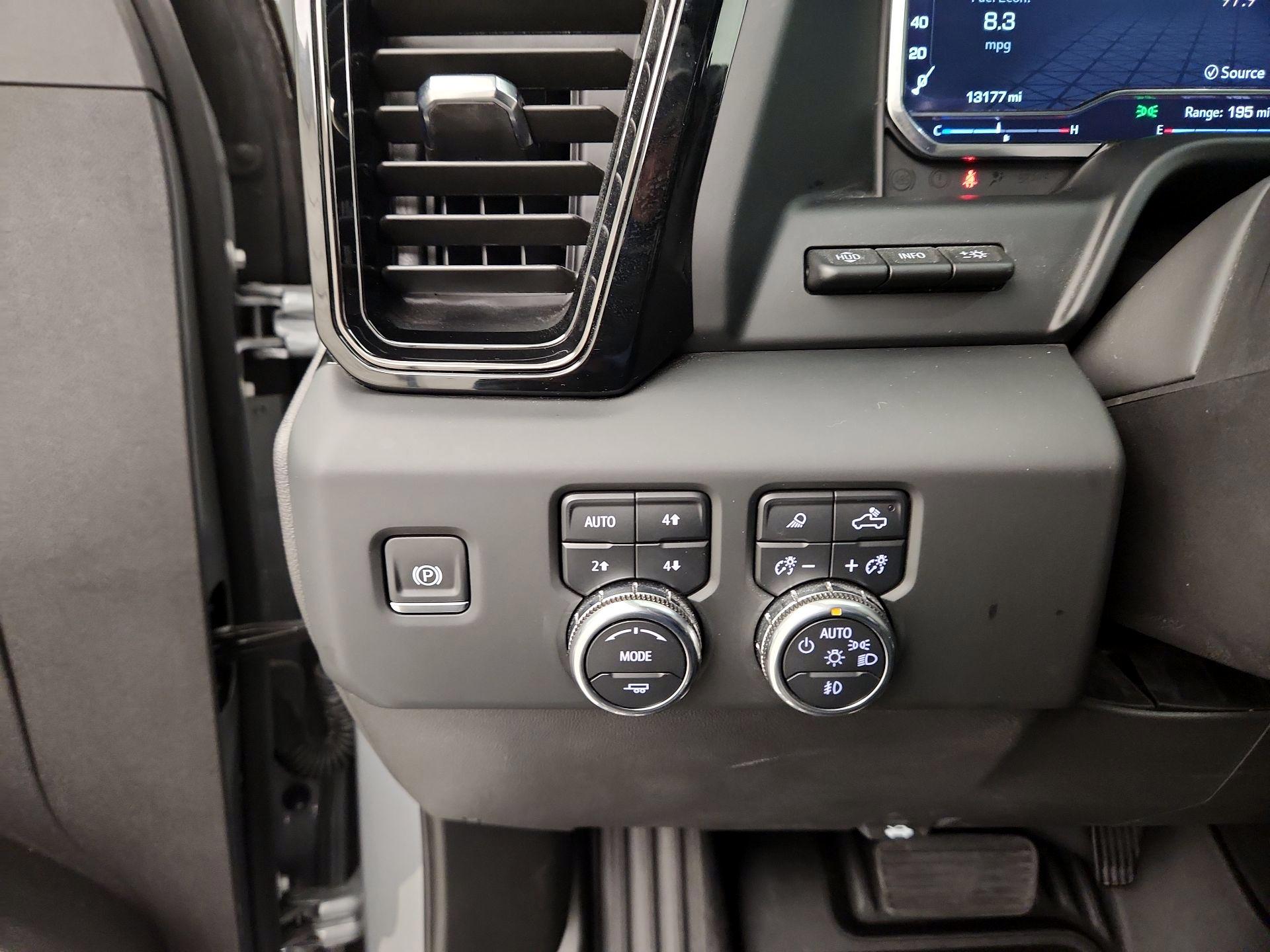 Thumbnail: 2024 GMC Sierra 1500 - 13