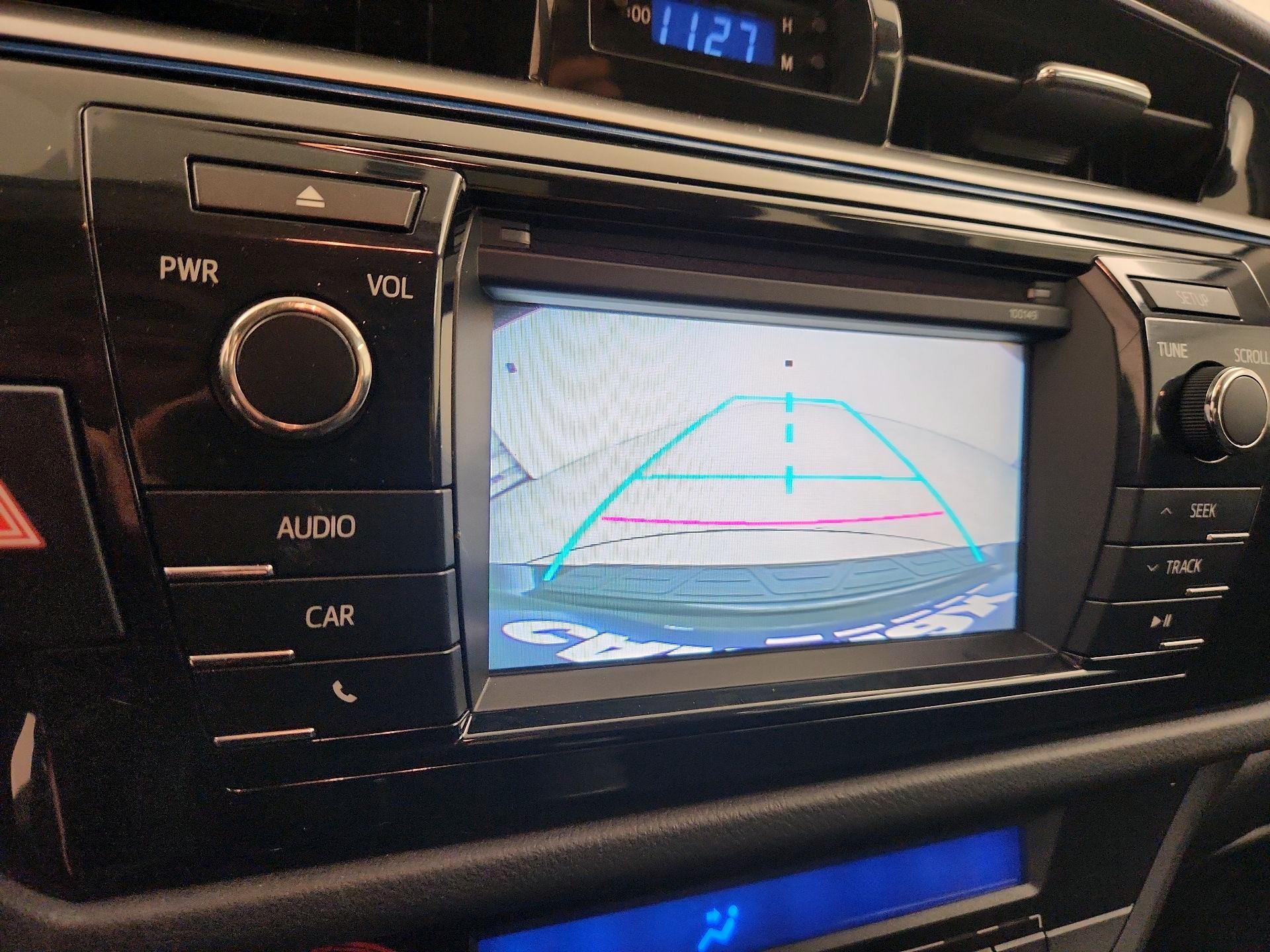 Thumbnail: 2015 Toyota Corolla - 14