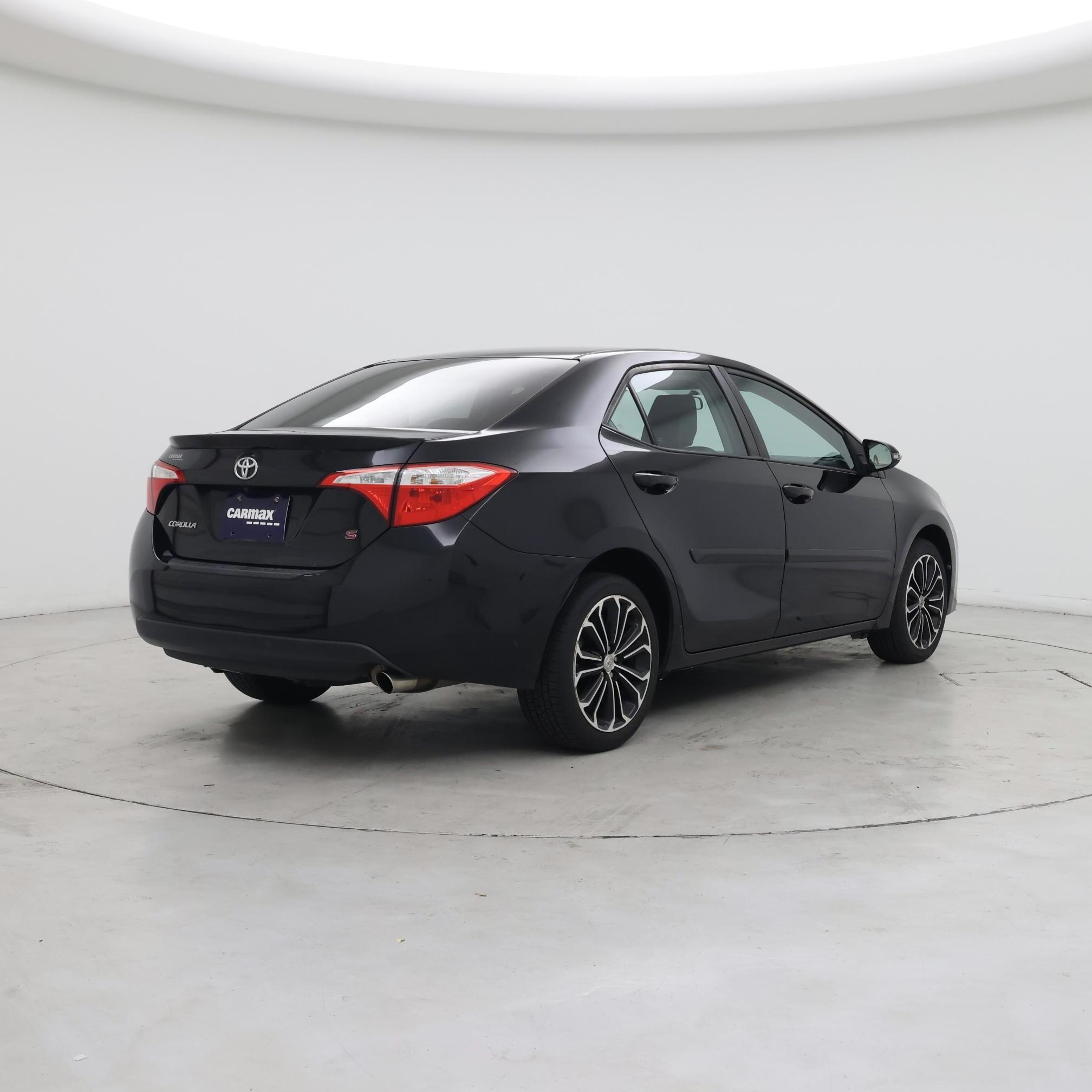 Thumbnail: 2015 Toyota Corolla - 8
