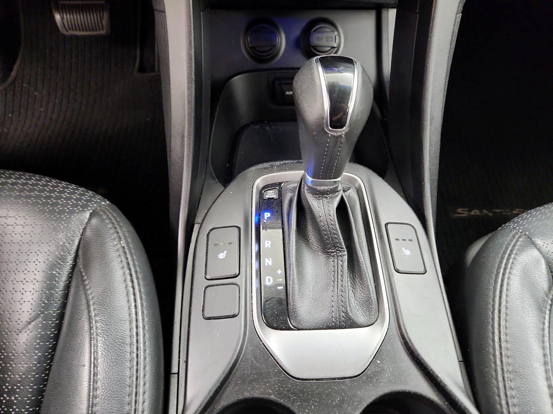 Thumbnail: 2014 Hyundai Santa Fe - 17