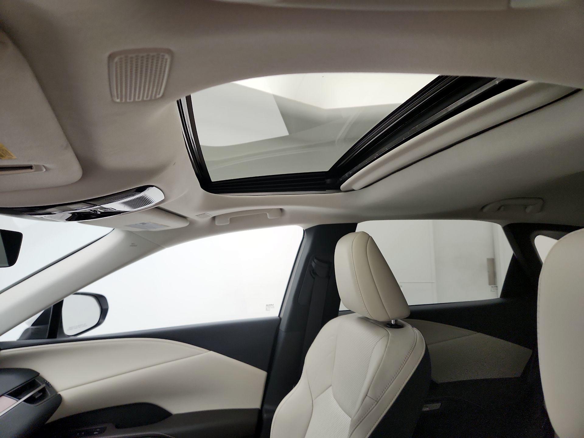 Thumbnail: 2024 Lexus RX - 20