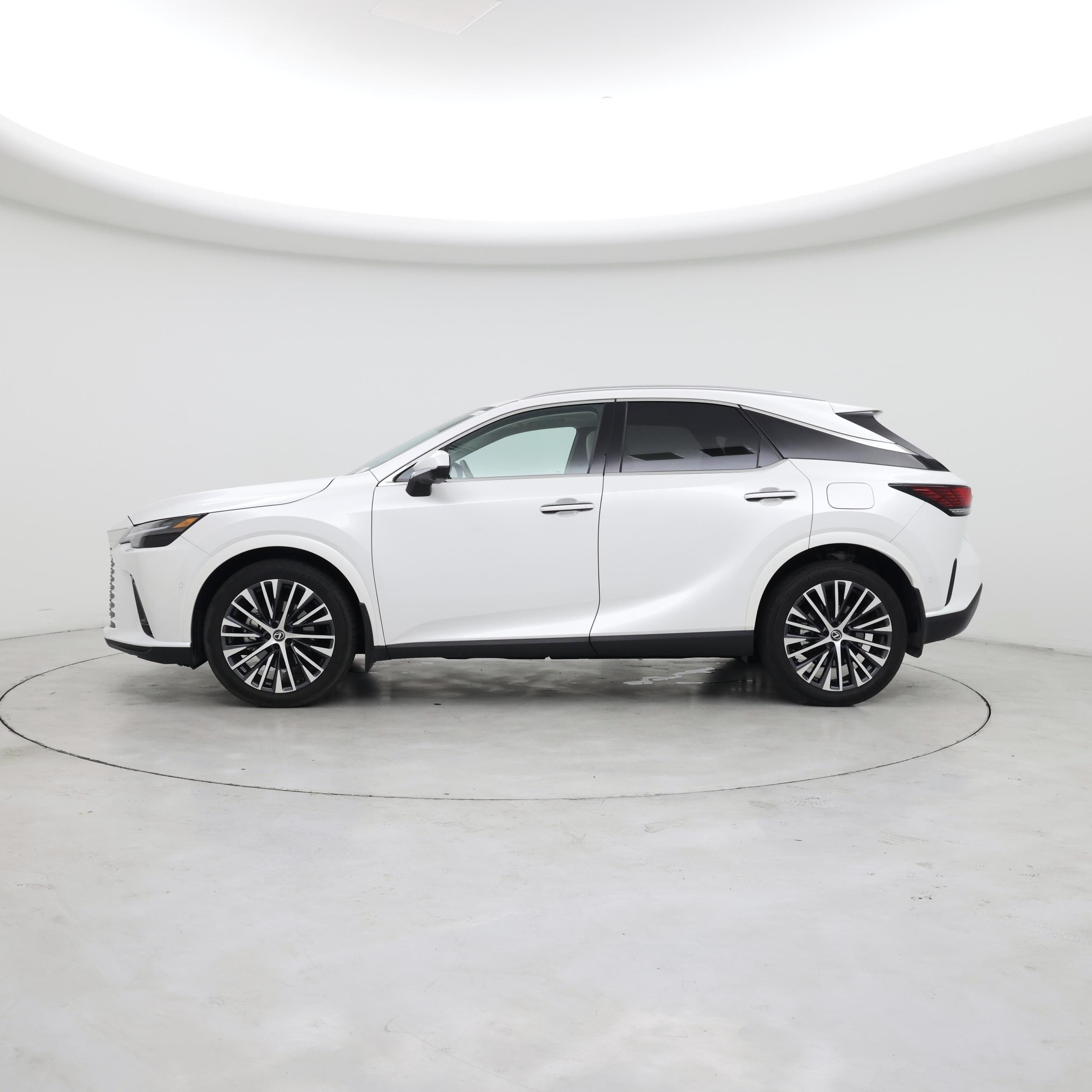 Thumbnail: 2024 Lexus RX - 3
