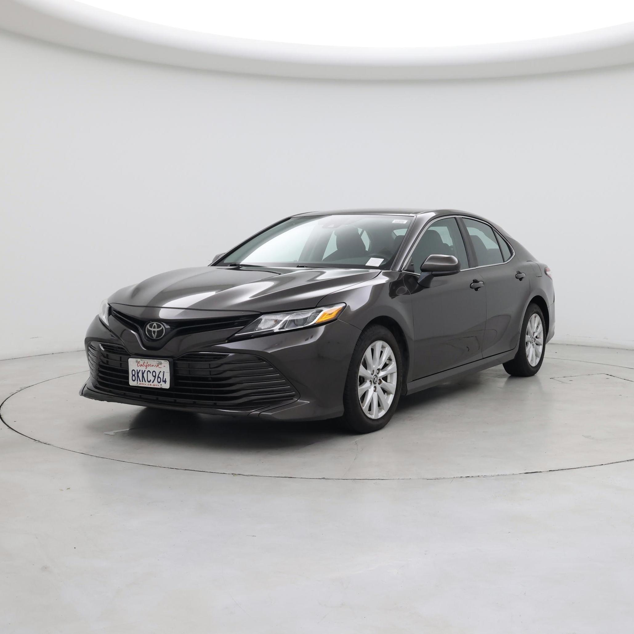 Thumbnail: 2019 Toyota Camry - 4