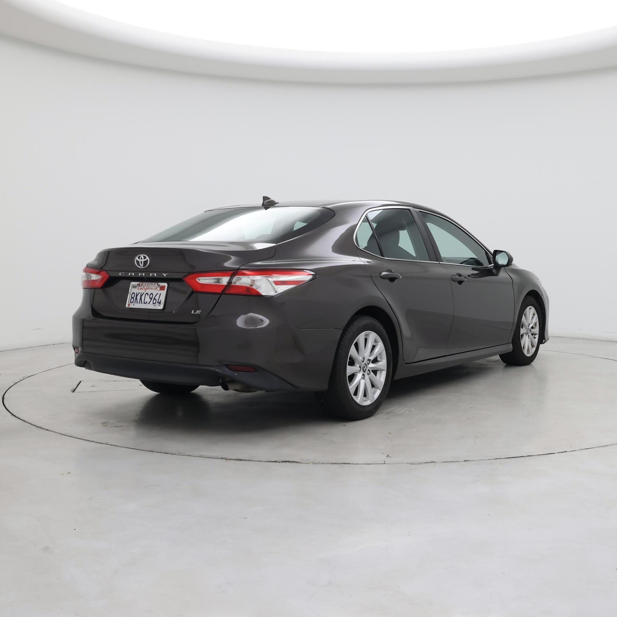 Thumbnail: 2019 Toyota Camry - 8