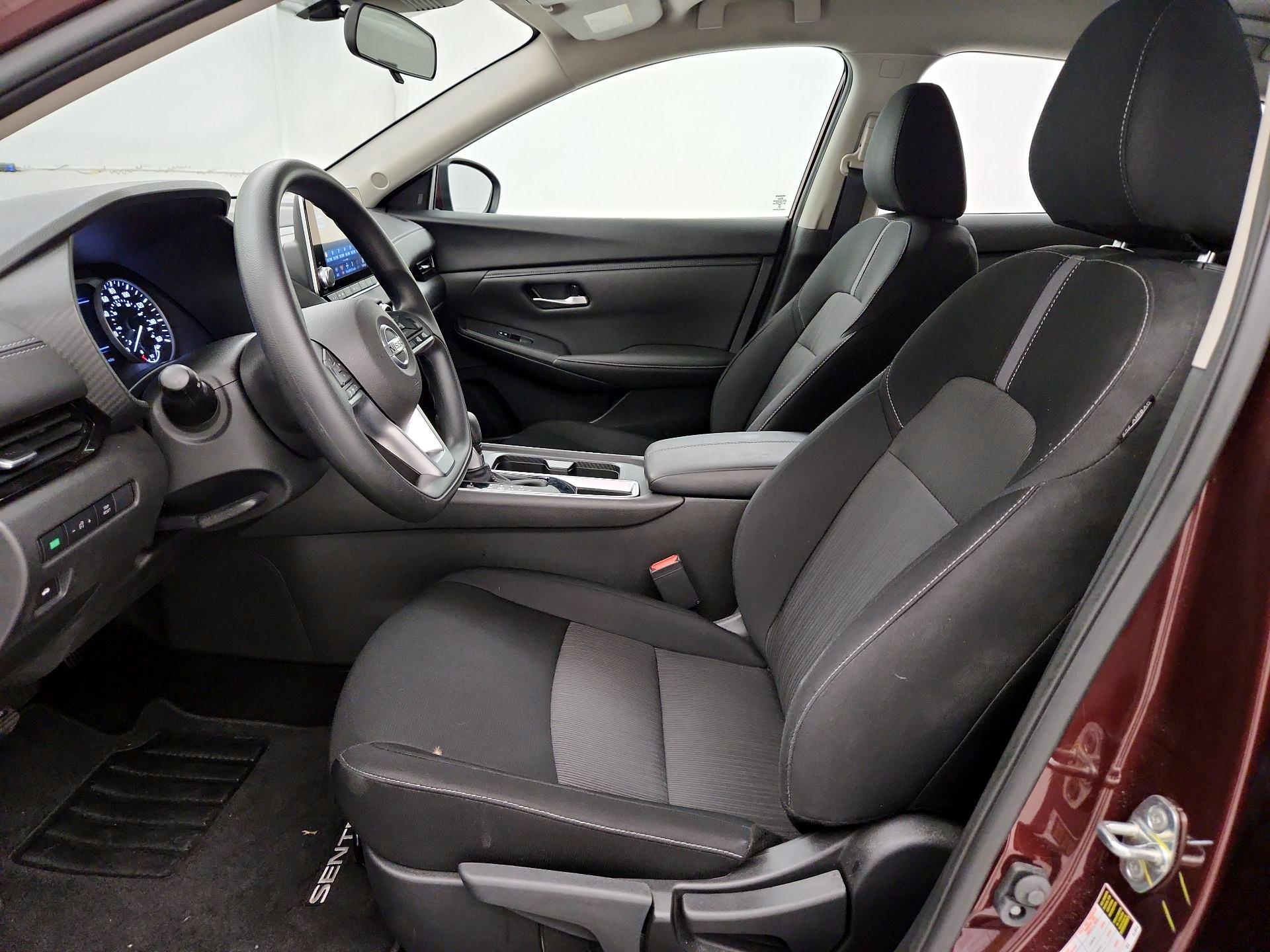 Thumbnail: 2023 Nissan Sentra - 9