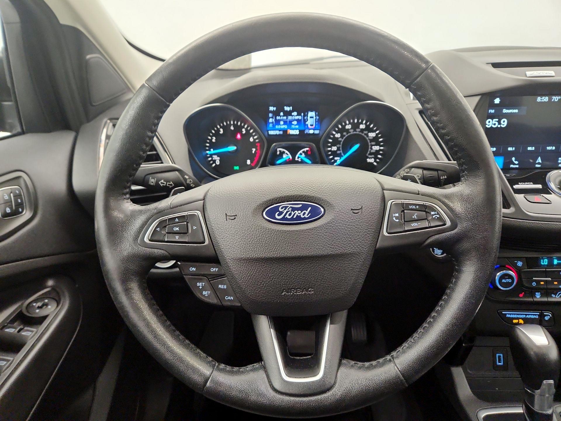 Thumbnail: 2017 Ford Escape - 10