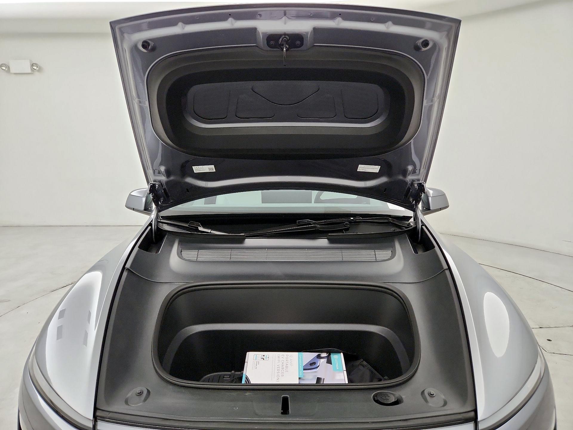 Thumbnail: 2026 Tesla Model Y - 18