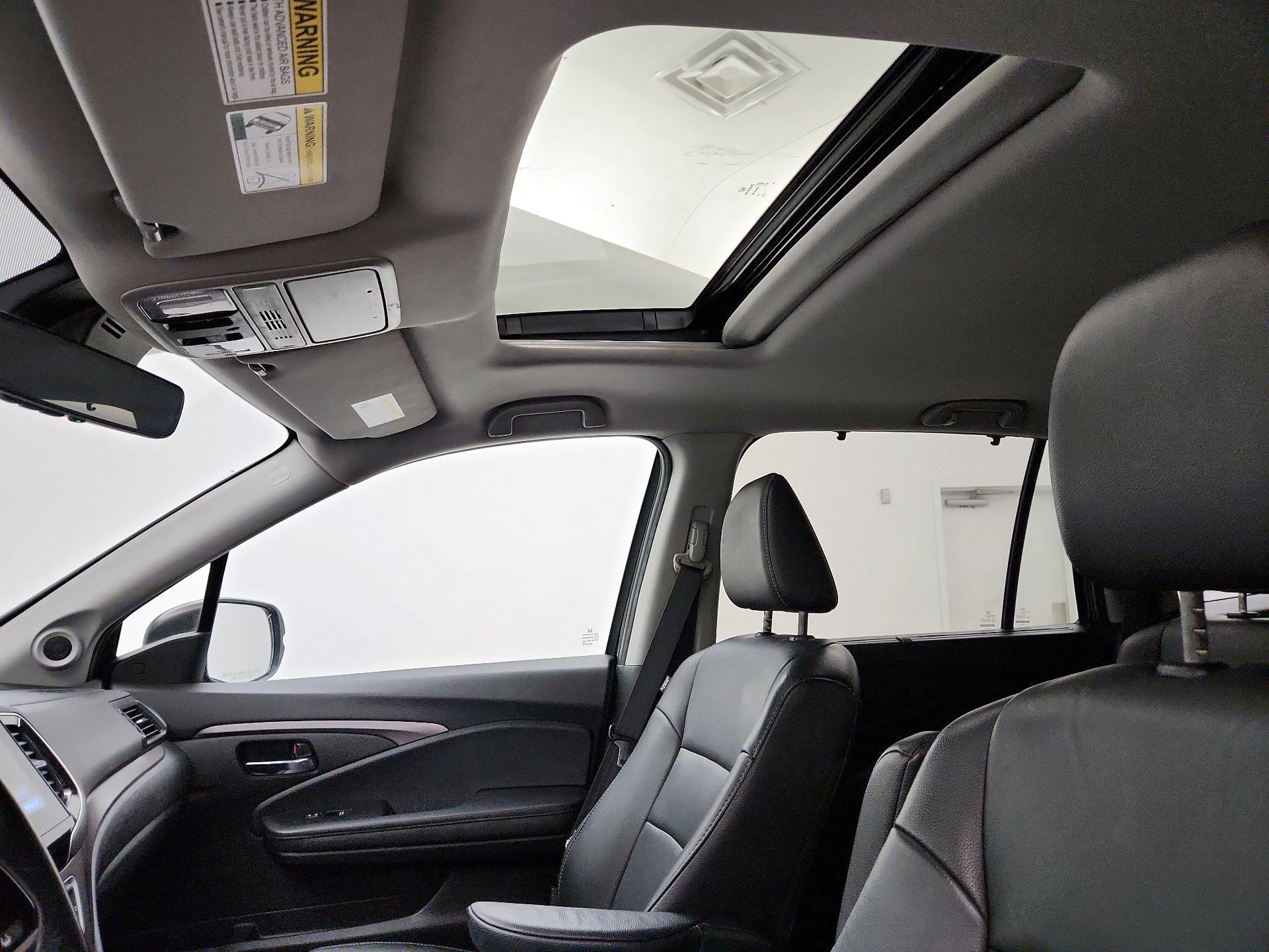Thumbnail: 2021 Honda Pilot - 19