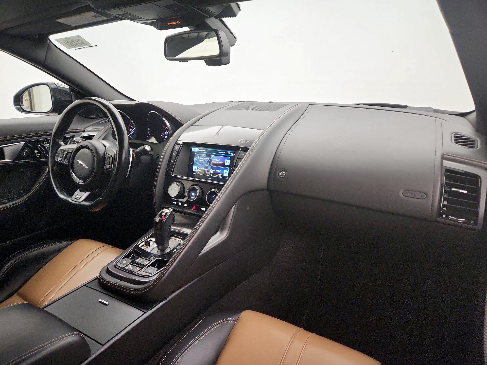 Thumbnail: 2016 Jaguar F-Type - 9