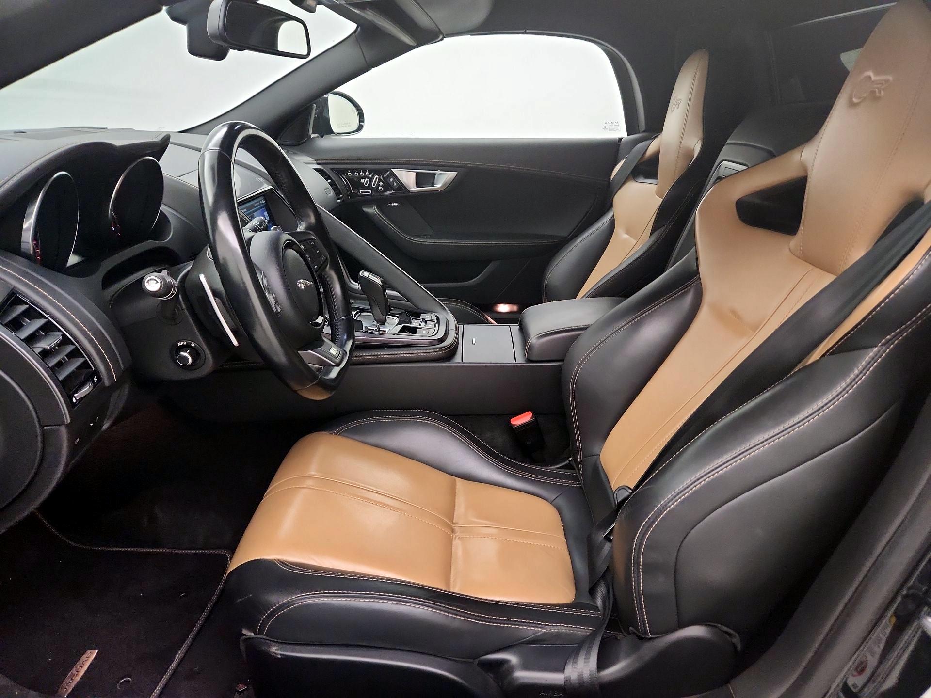 Thumbnail: 2016 Jaguar F-Type - 11