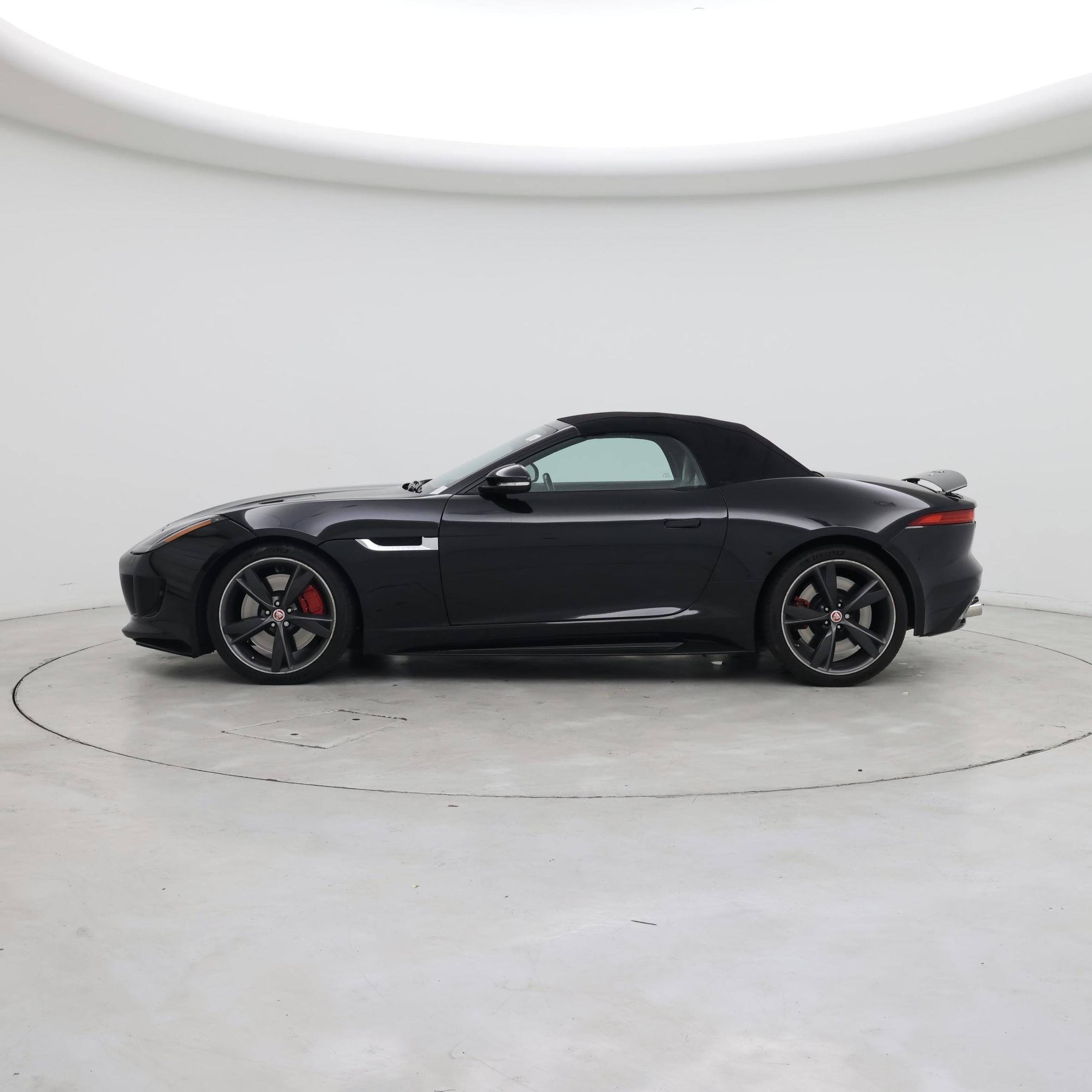 Thumbnail: 2016 Jaguar F-Type - 3
