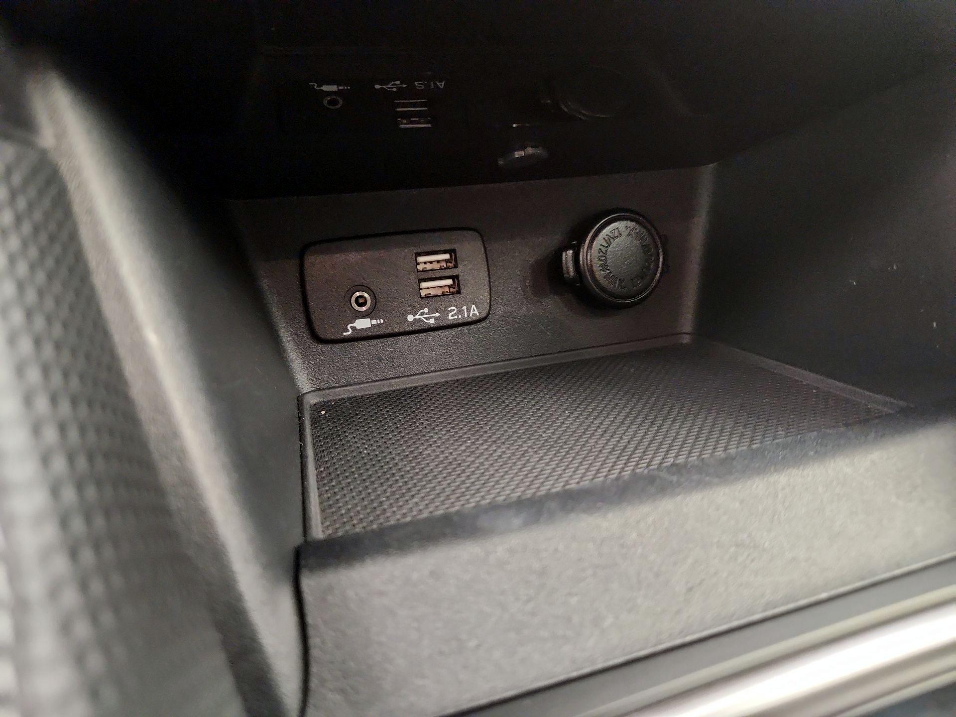 Thumbnail: 2019 Subaru Forester - 19