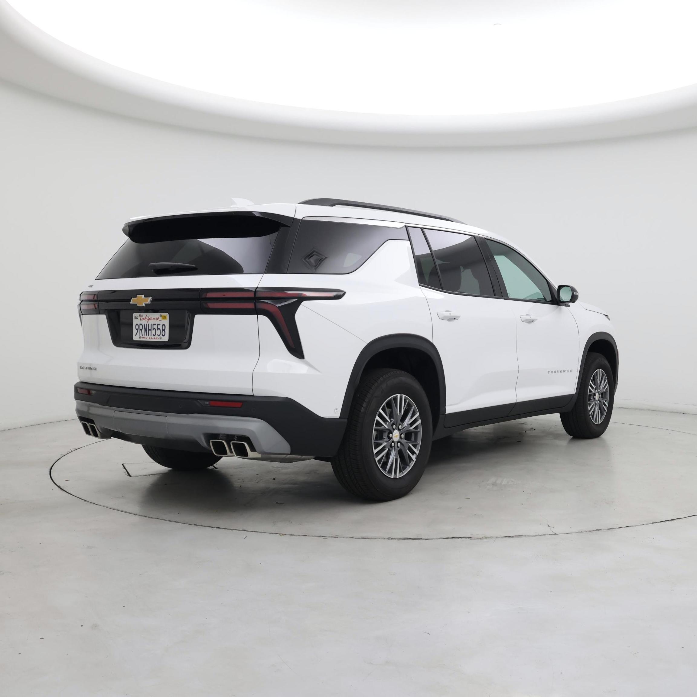 Thumbnail: 2025 Chevrolet Traverse - 8