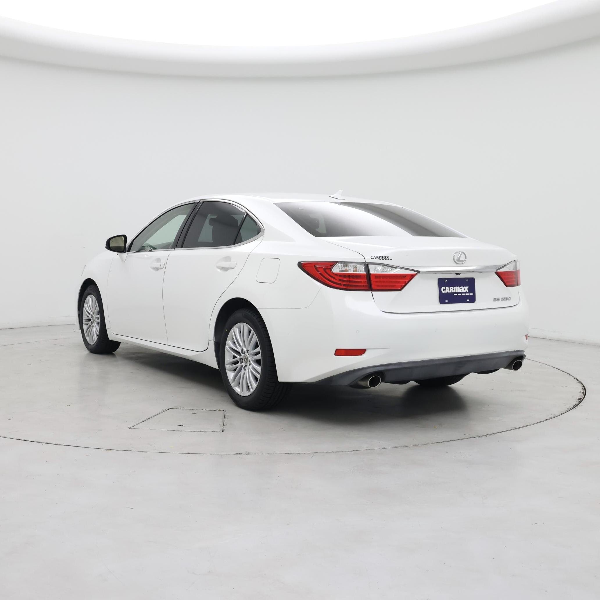 Thumbnail: 2014 Lexus ES - 2