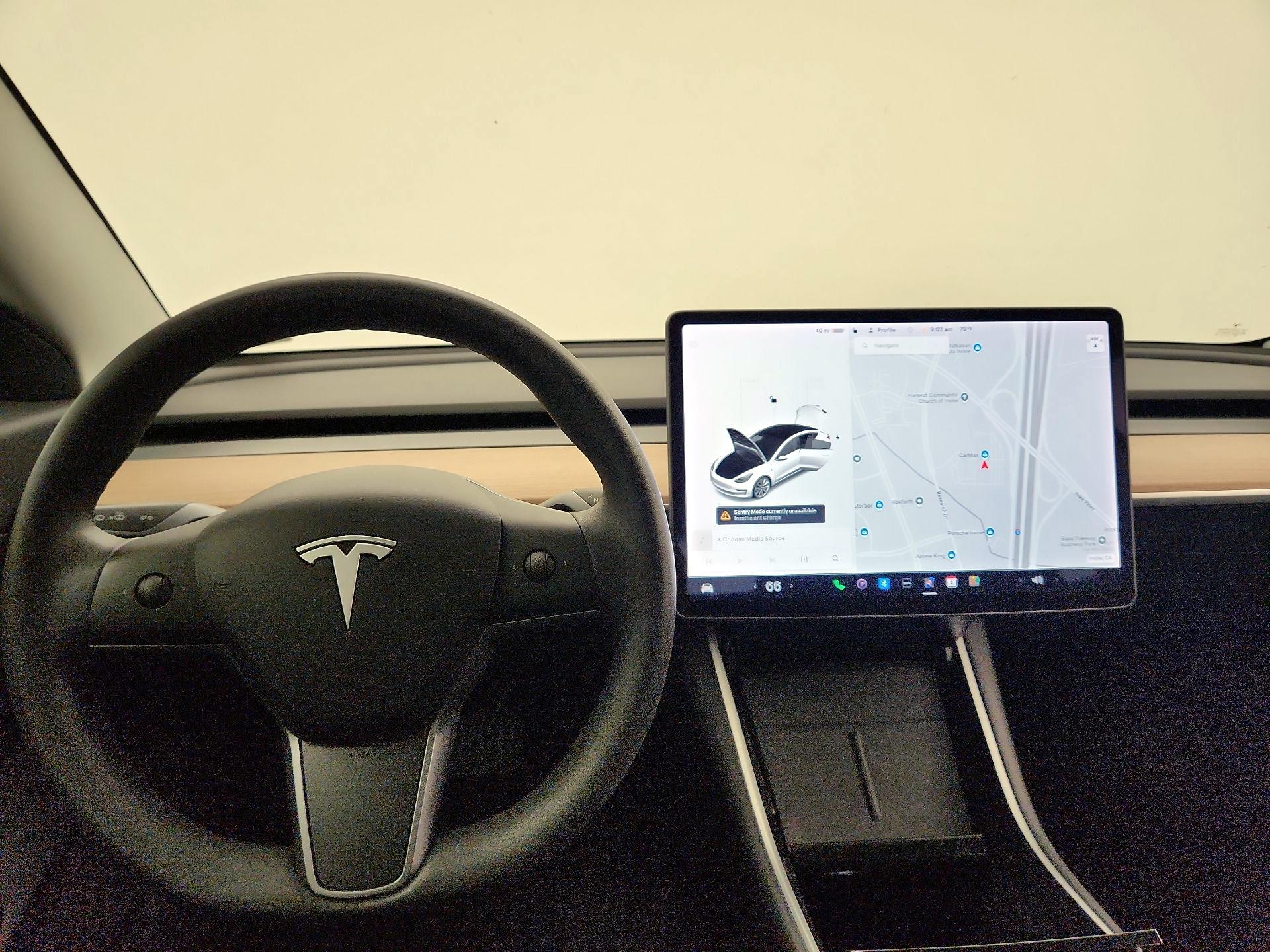 Thumbnail: 2020 Tesla Model 3 - 9