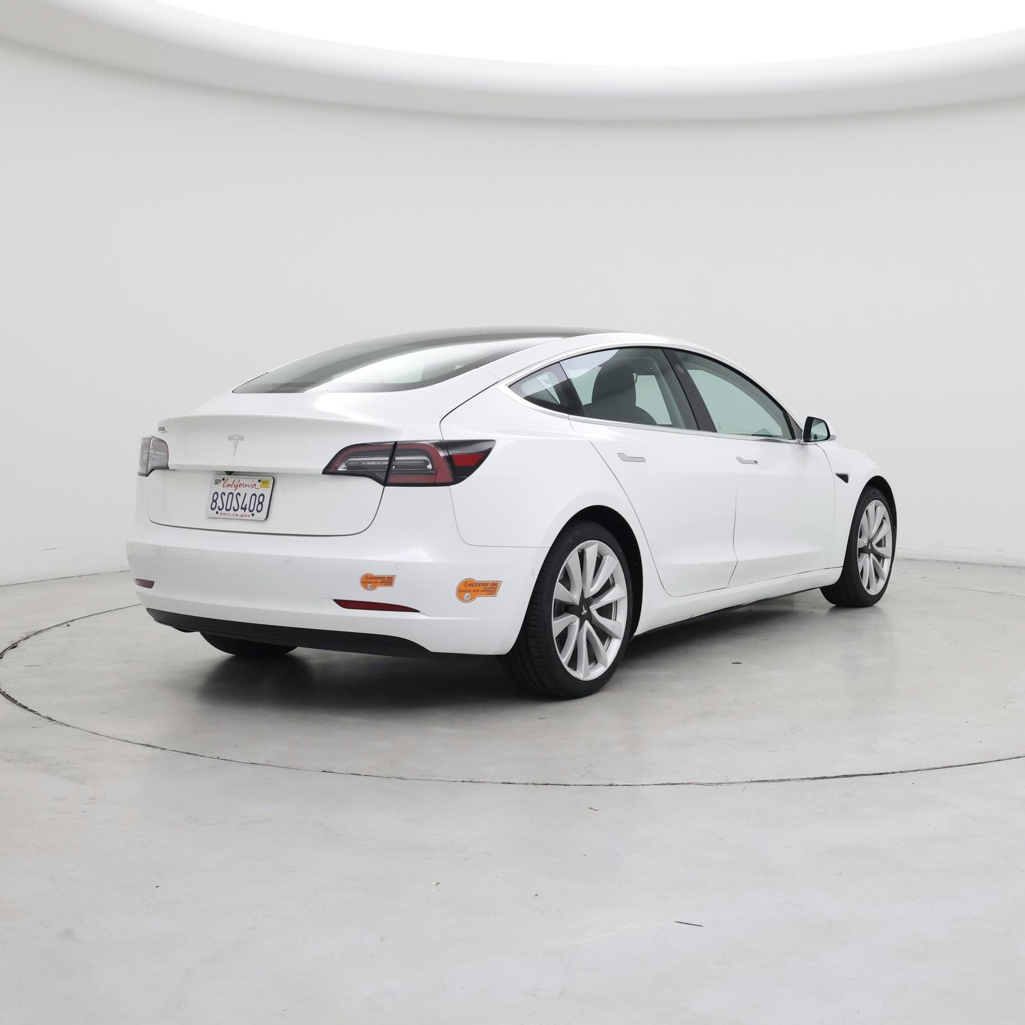 Thumbnail: 2020 Tesla Model 3 - 8