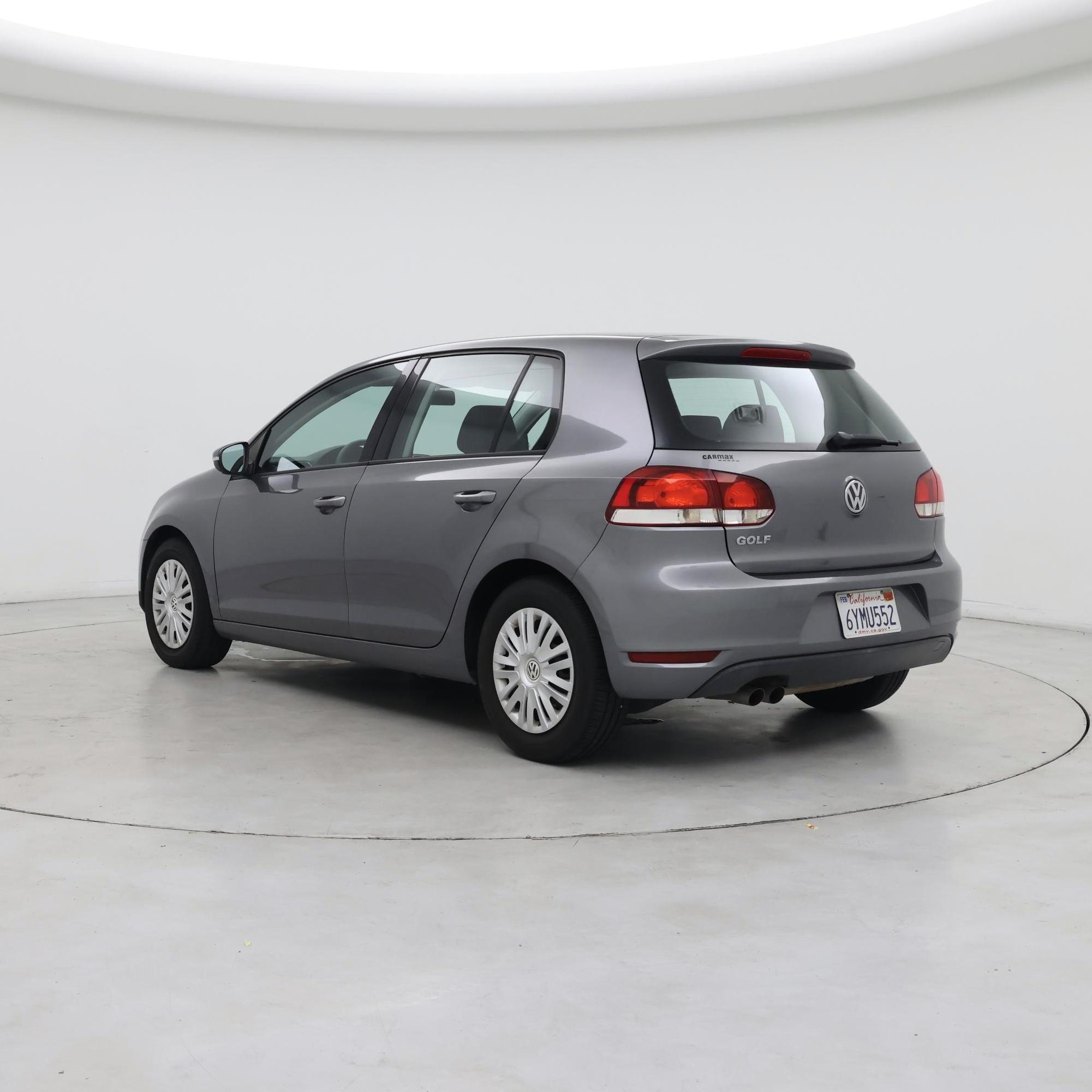 Thumbnail: 2013 Volkswagen Golf - 2