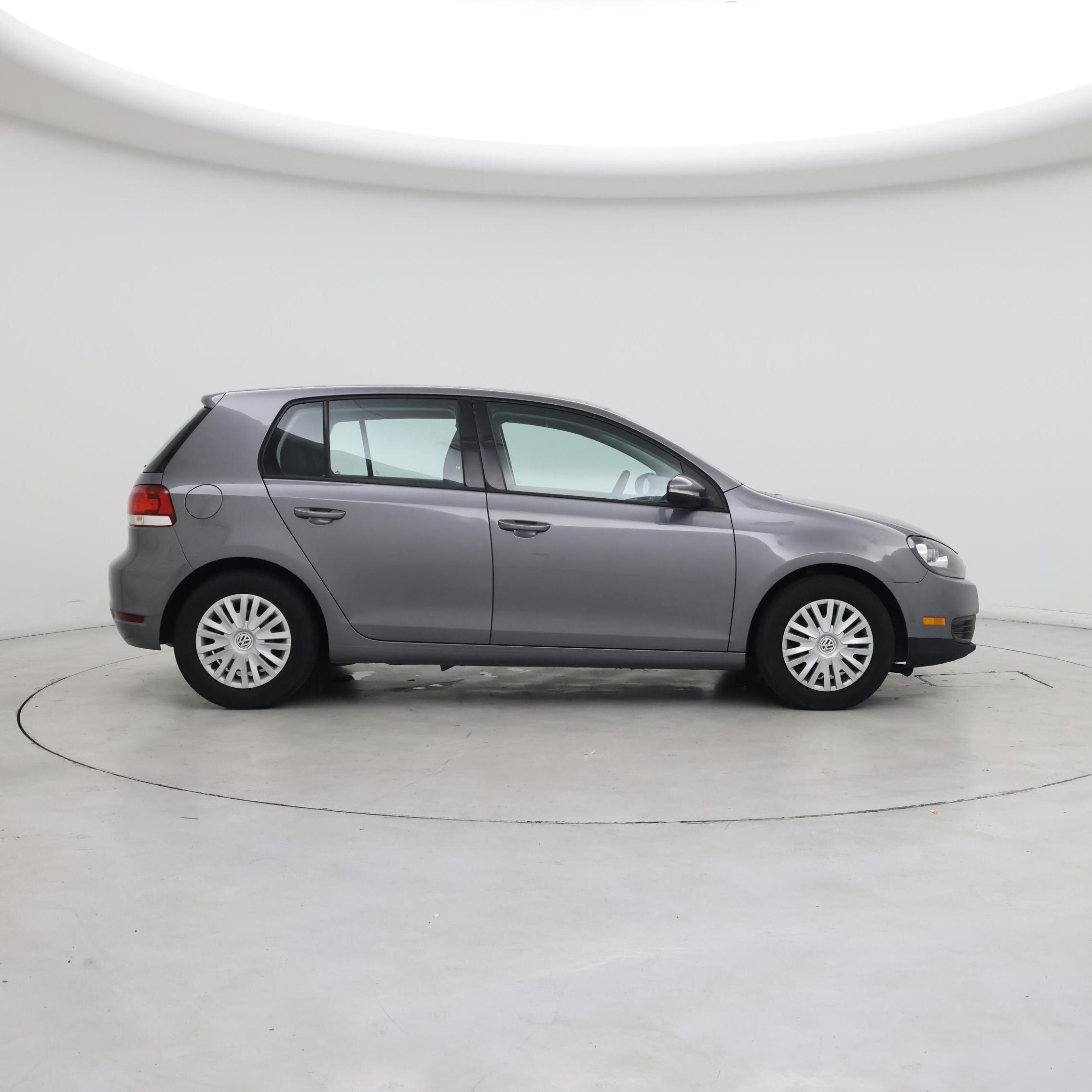 Thumbnail: 2013 Volkswagen Golf - 7