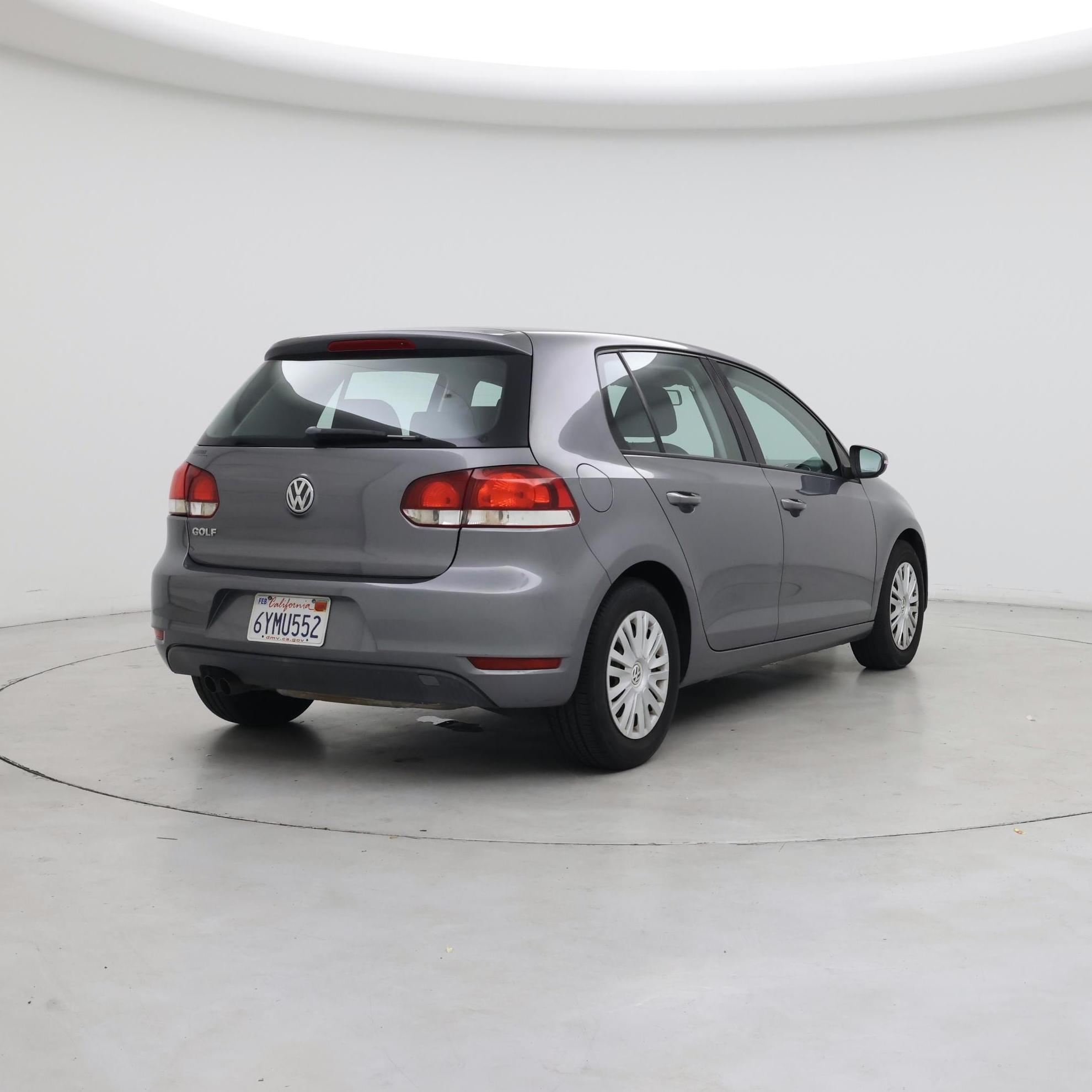 Thumbnail: 2013 Volkswagen Golf - 8