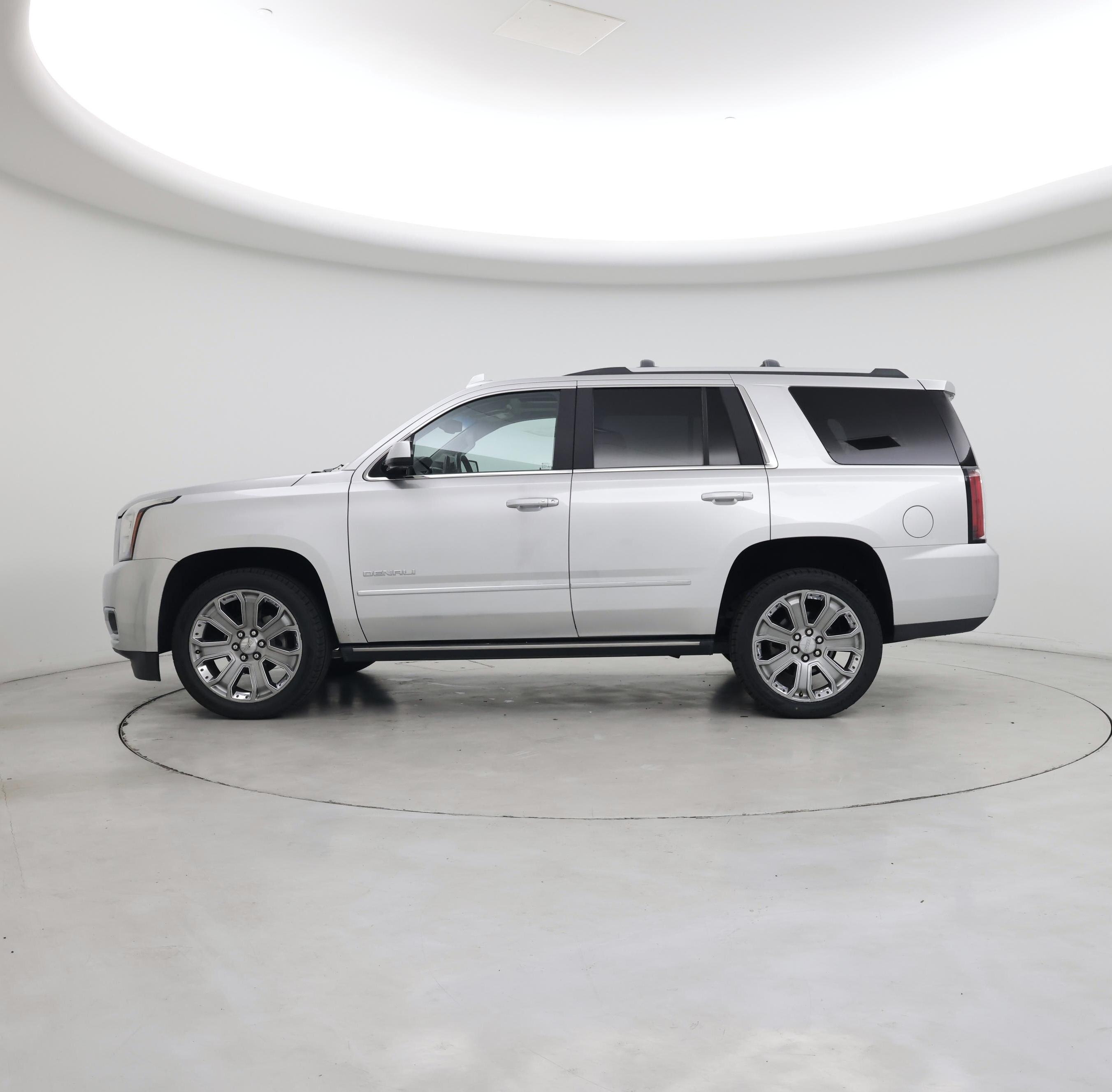 Thumbnail: 2018 GMC Yukon - 3