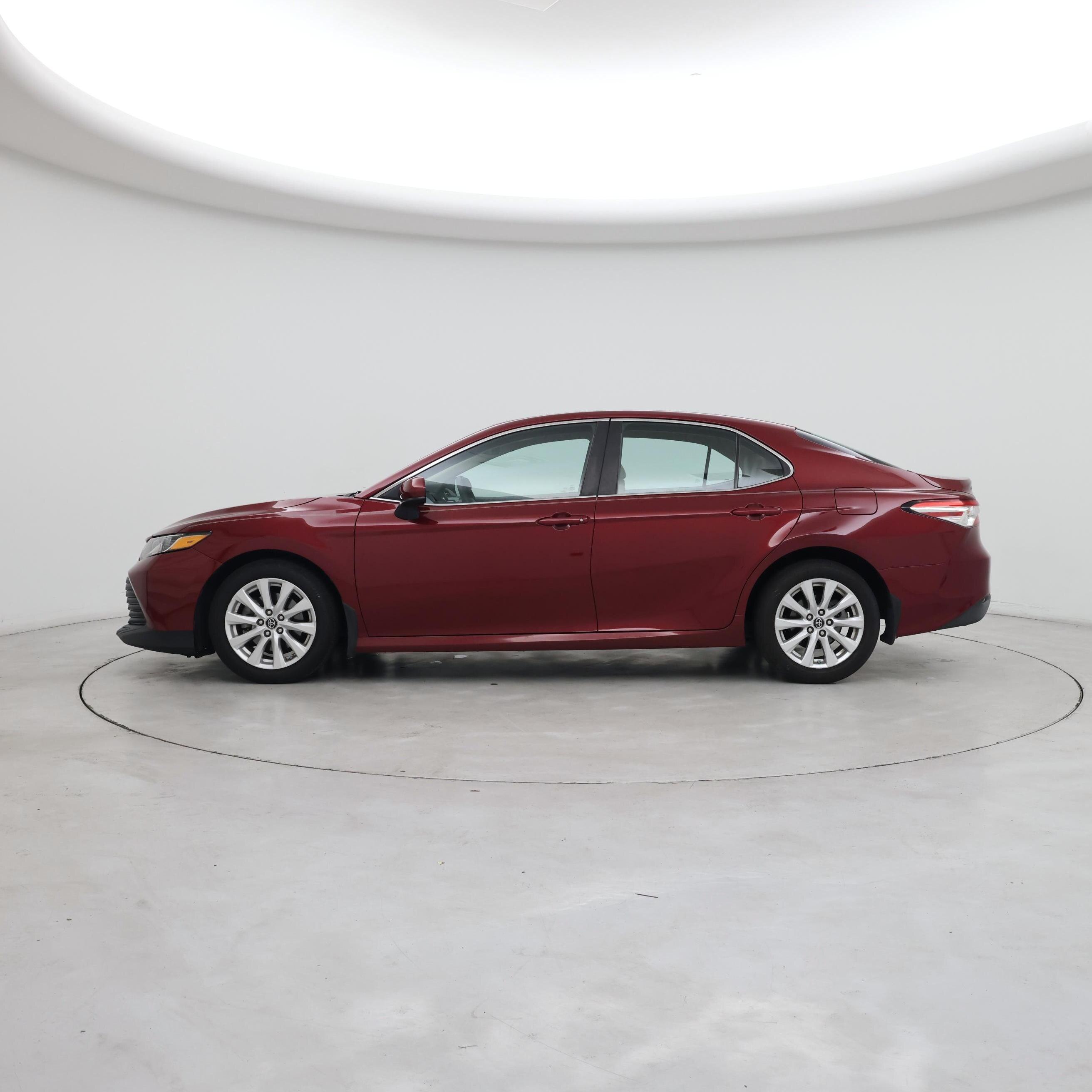 Thumbnail: 2018 Toyota Camry - 3