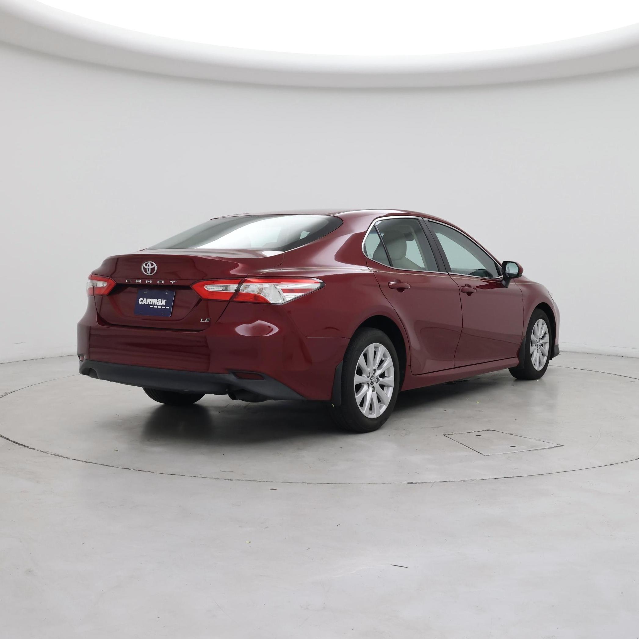 Thumbnail: 2018 Toyota Camry - 8